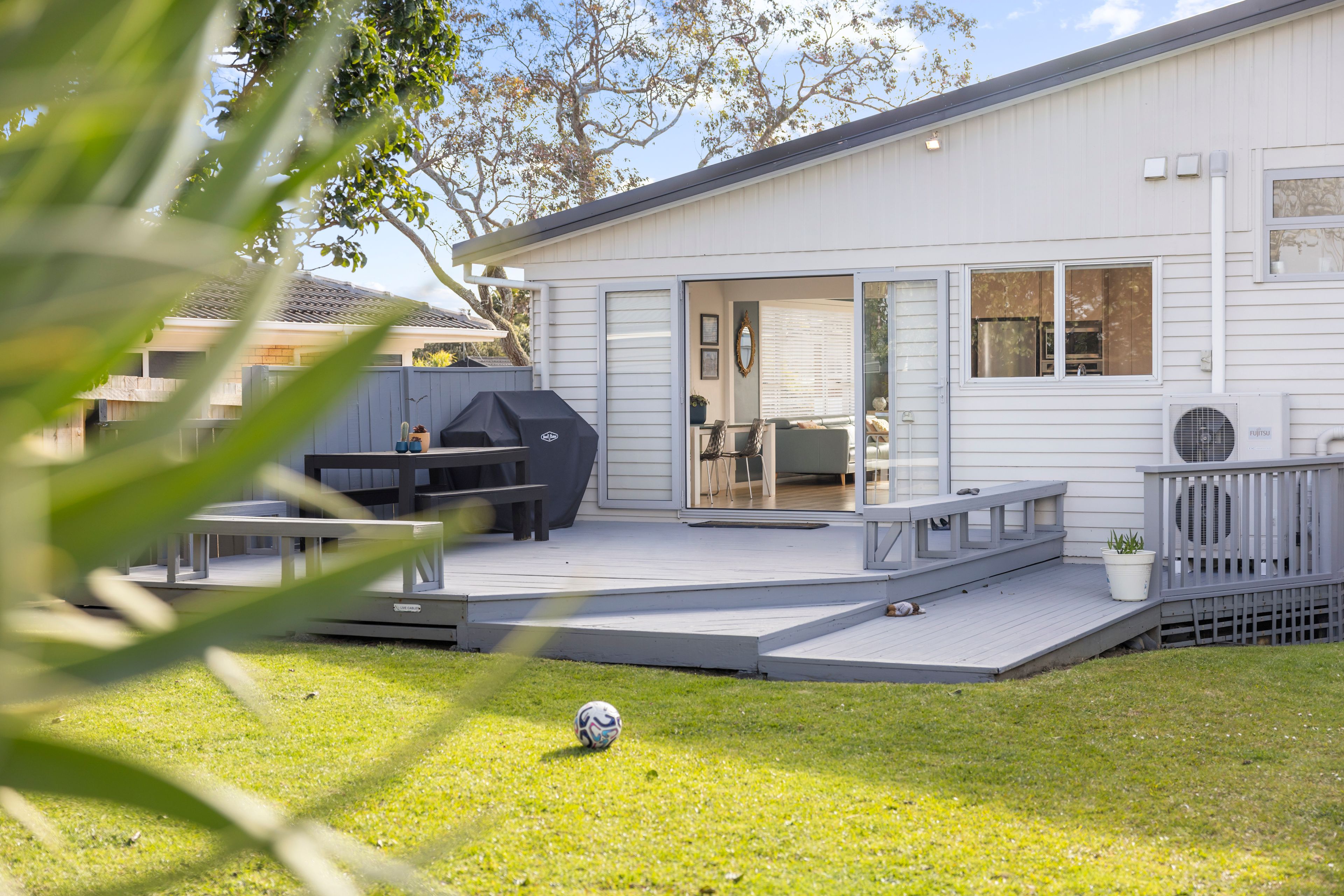 4 Binda Place, Botany Downs, Manukau City