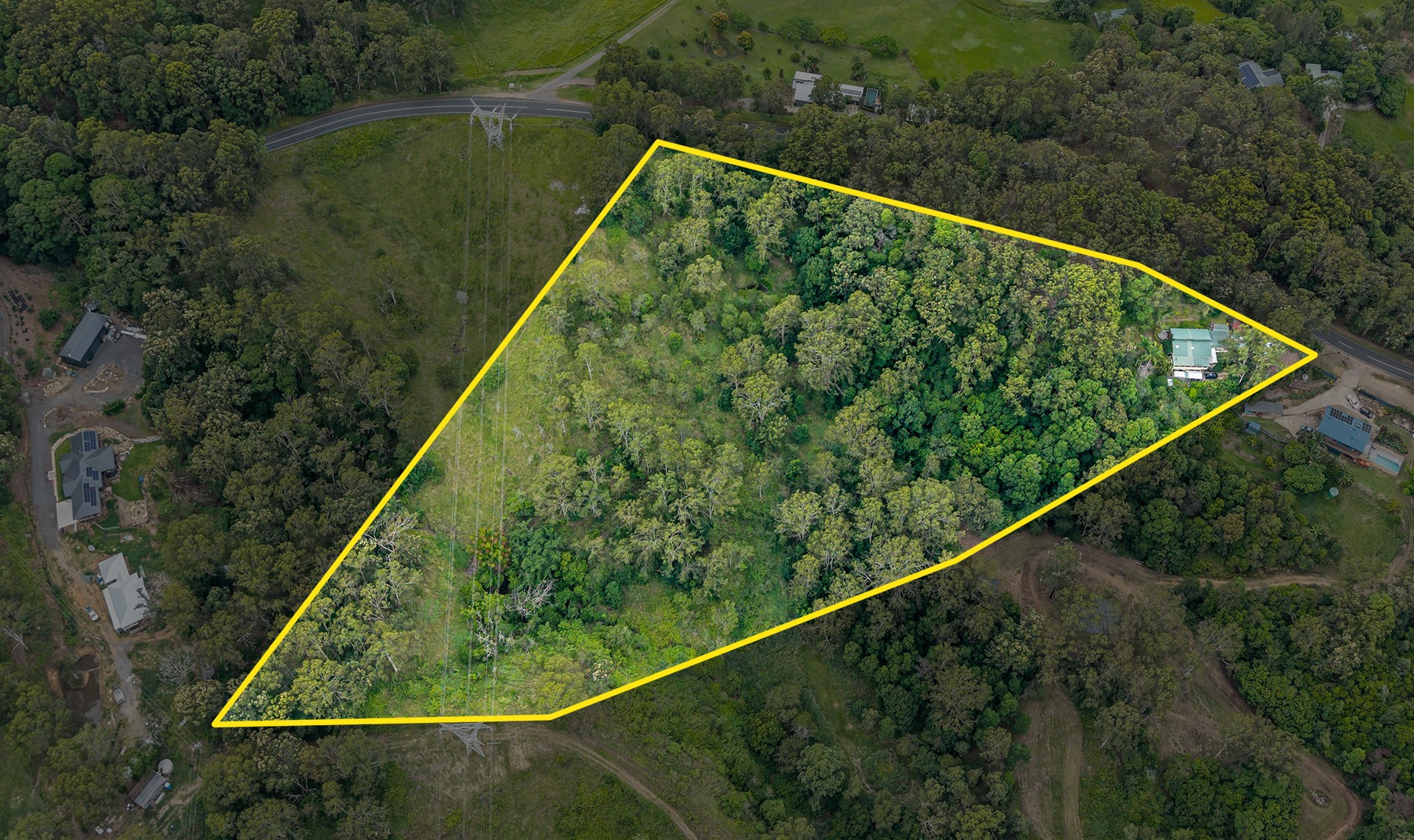 418 Hunchy Road, Hunchy, QLD 4555