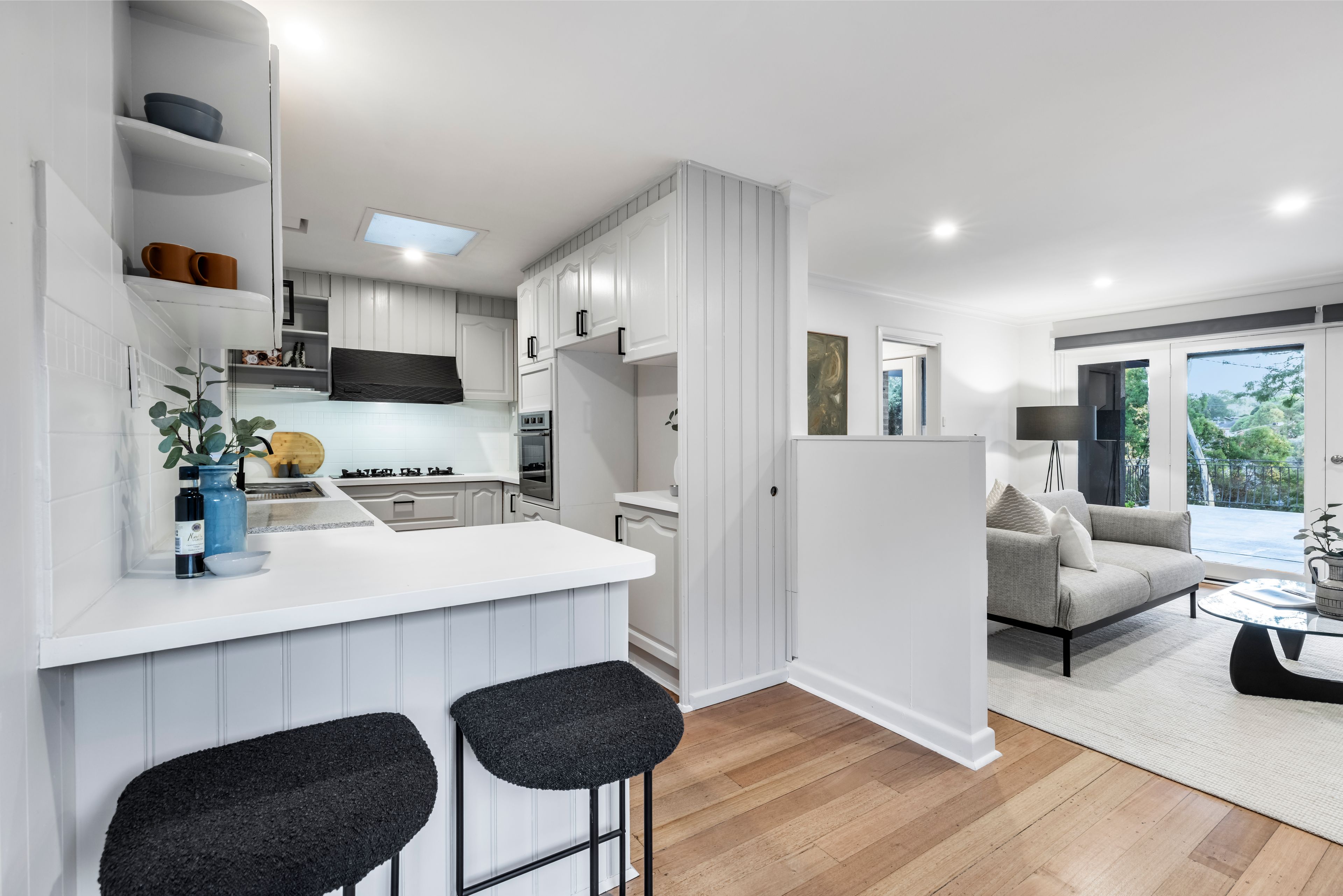 1/95 Karingal Drive — photo 3 of 12