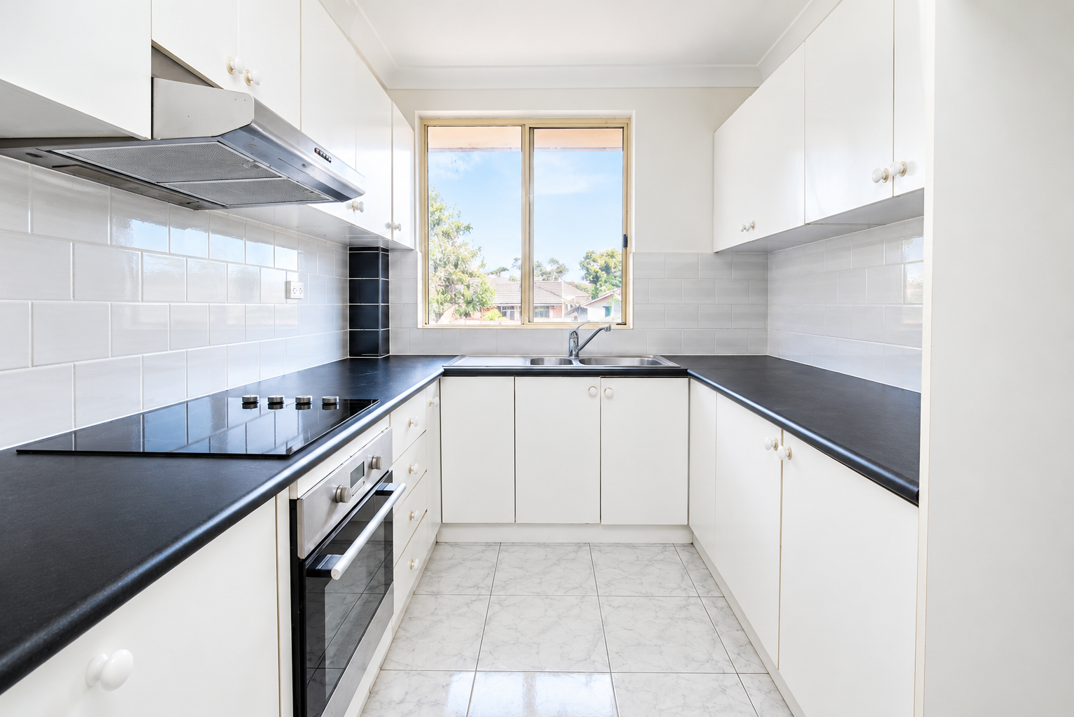 25/122 Meredith Street — photo 4 of 9