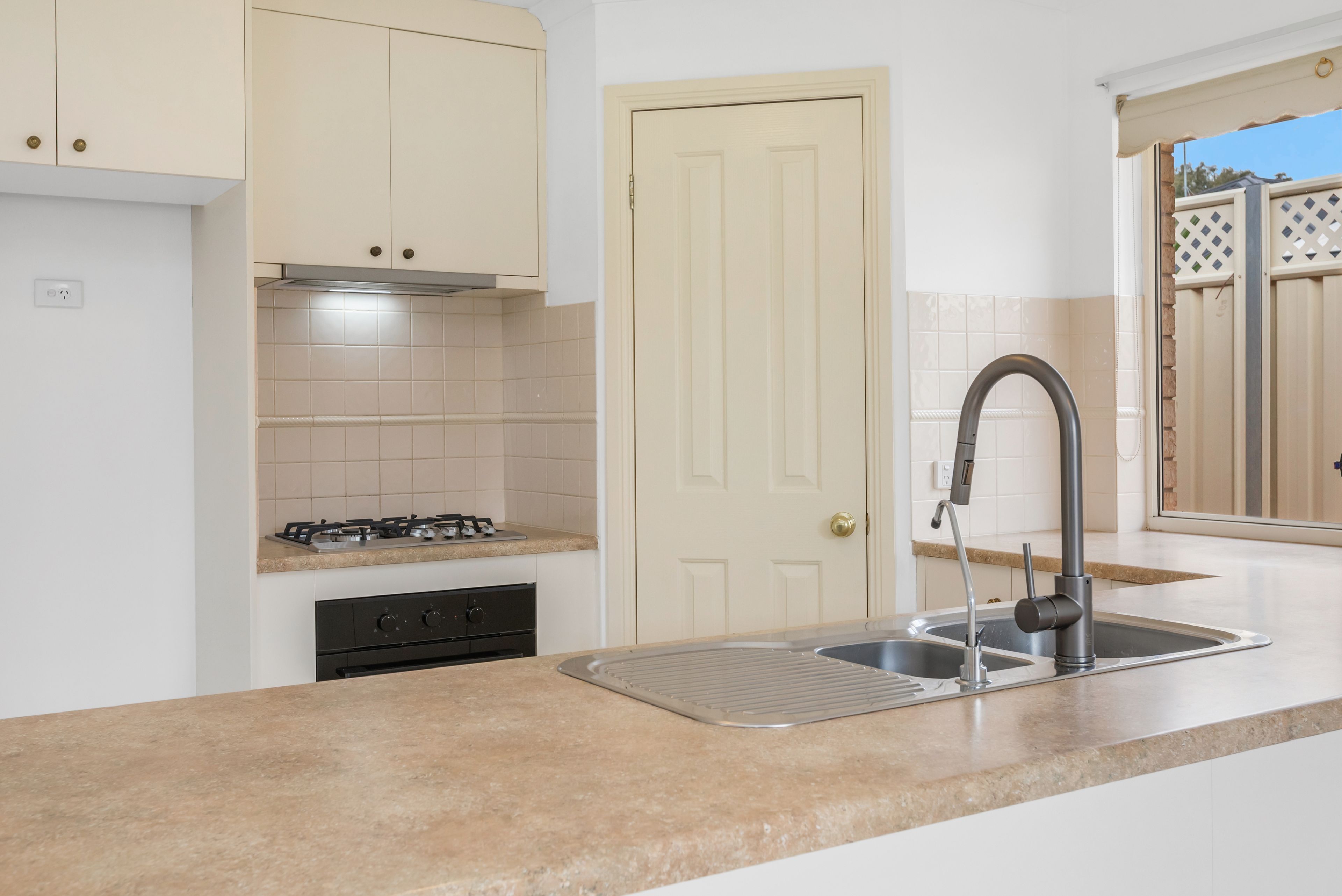 20 Iberia Way — photo 9 of 26