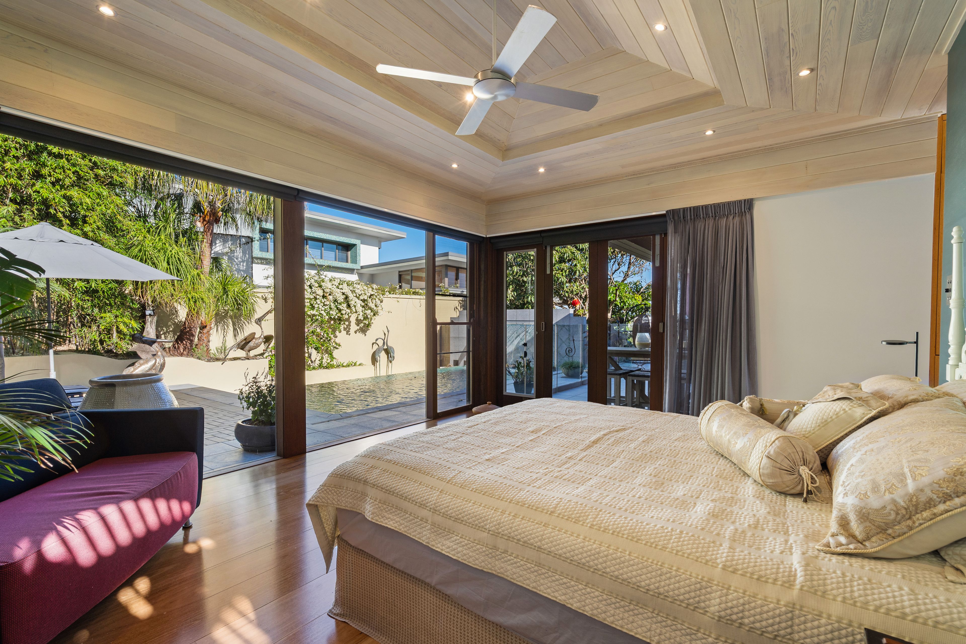 32 Cliff Road — photo 7 of 16