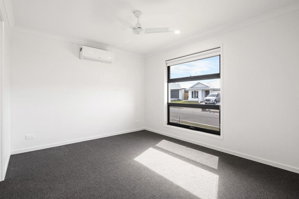 95 Liberty Drive, FLAGSTONE, QLD 4280