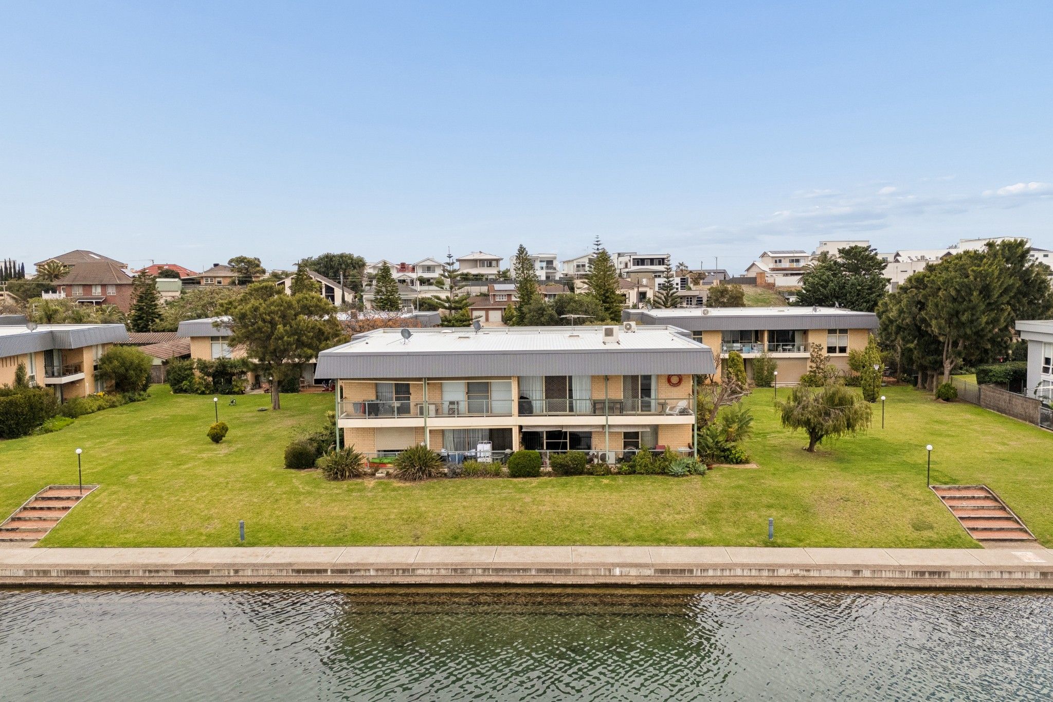 1/72 Military Road, Tennyson, SA 5022