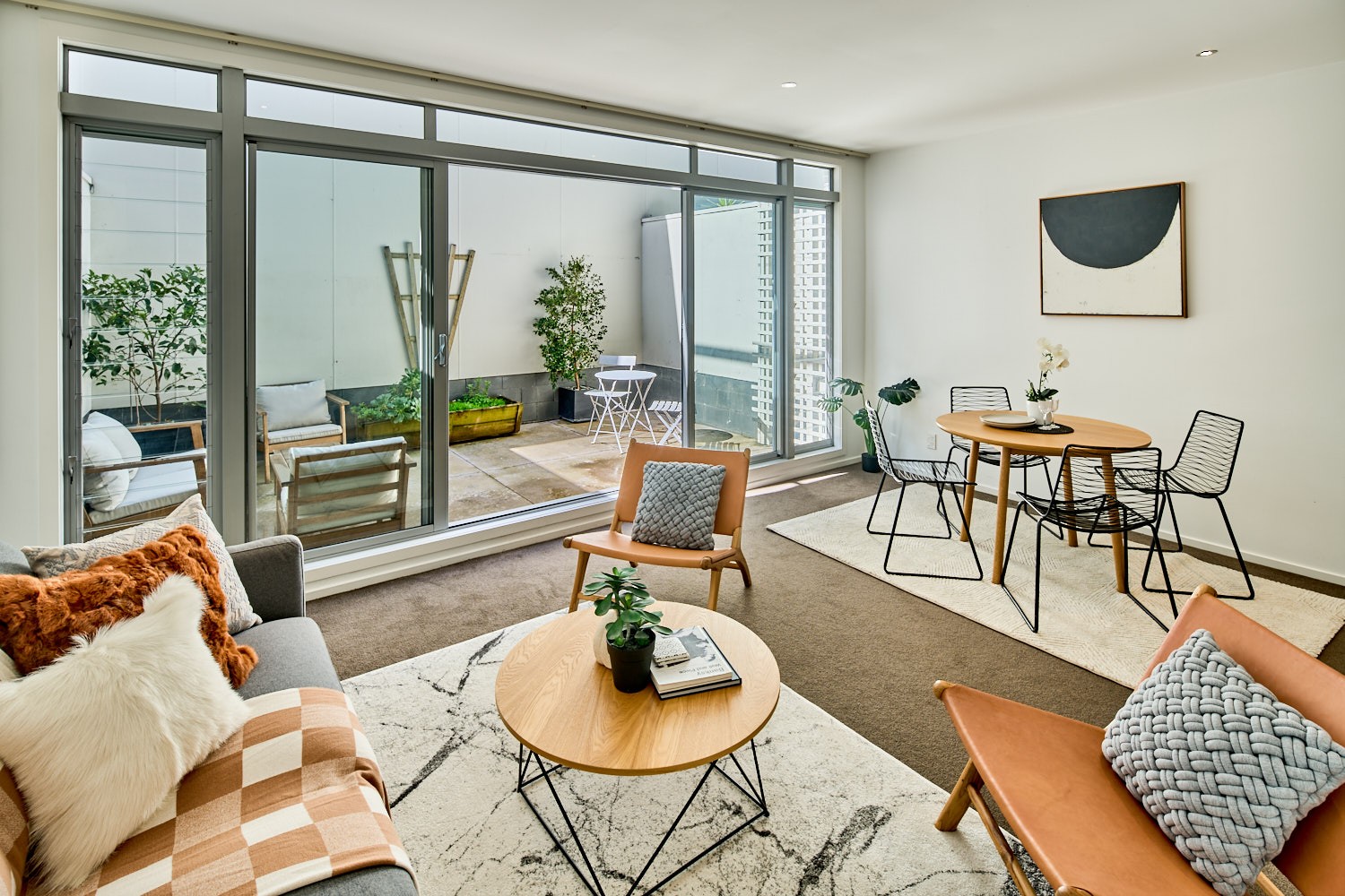 2/35 Torrens Terrace, Mount Cook, Wellington City