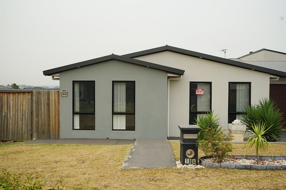 18A Luna Place, Campbelltown, NSW 2560