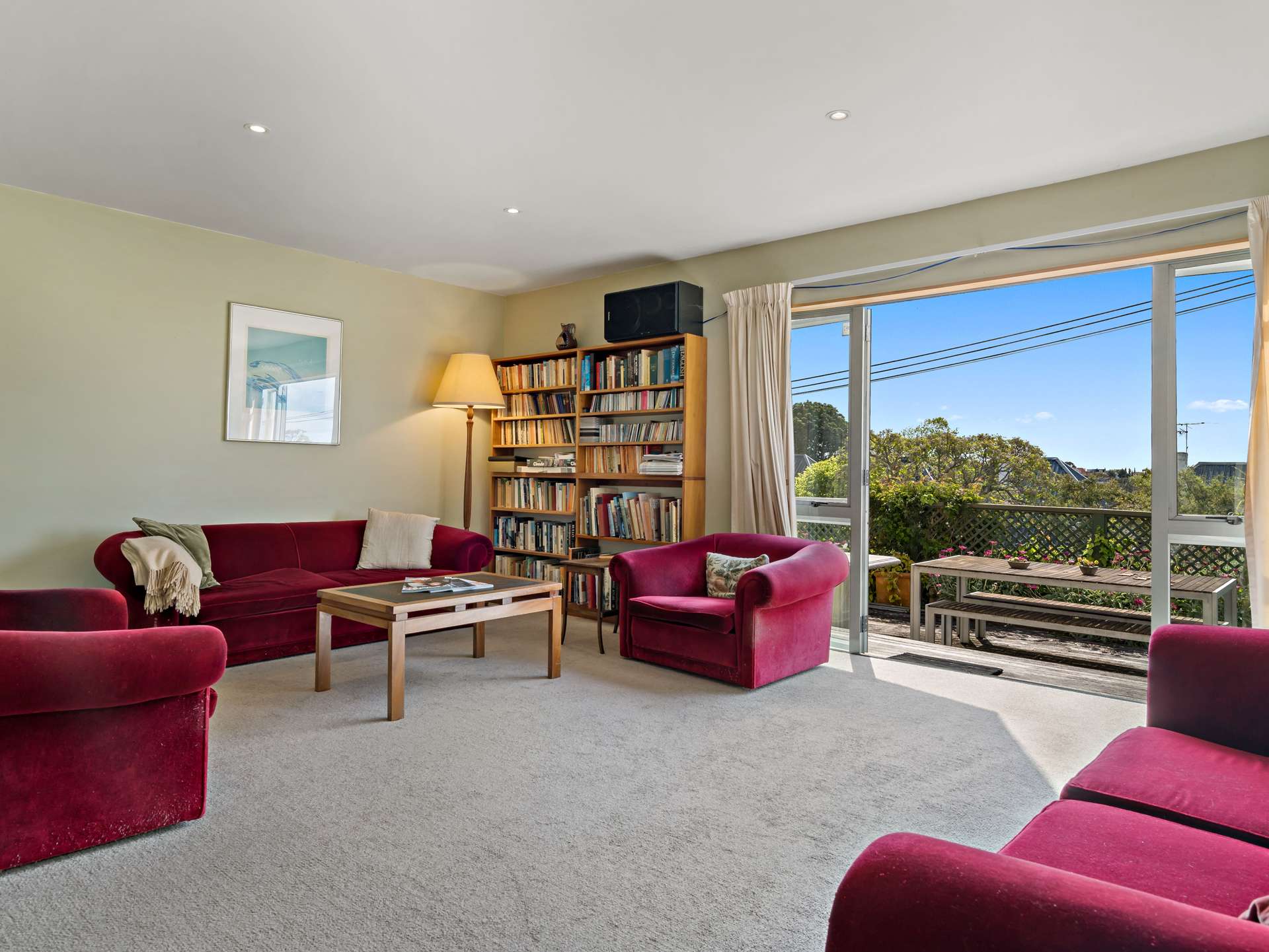 15A Waiatarua Road photo 1