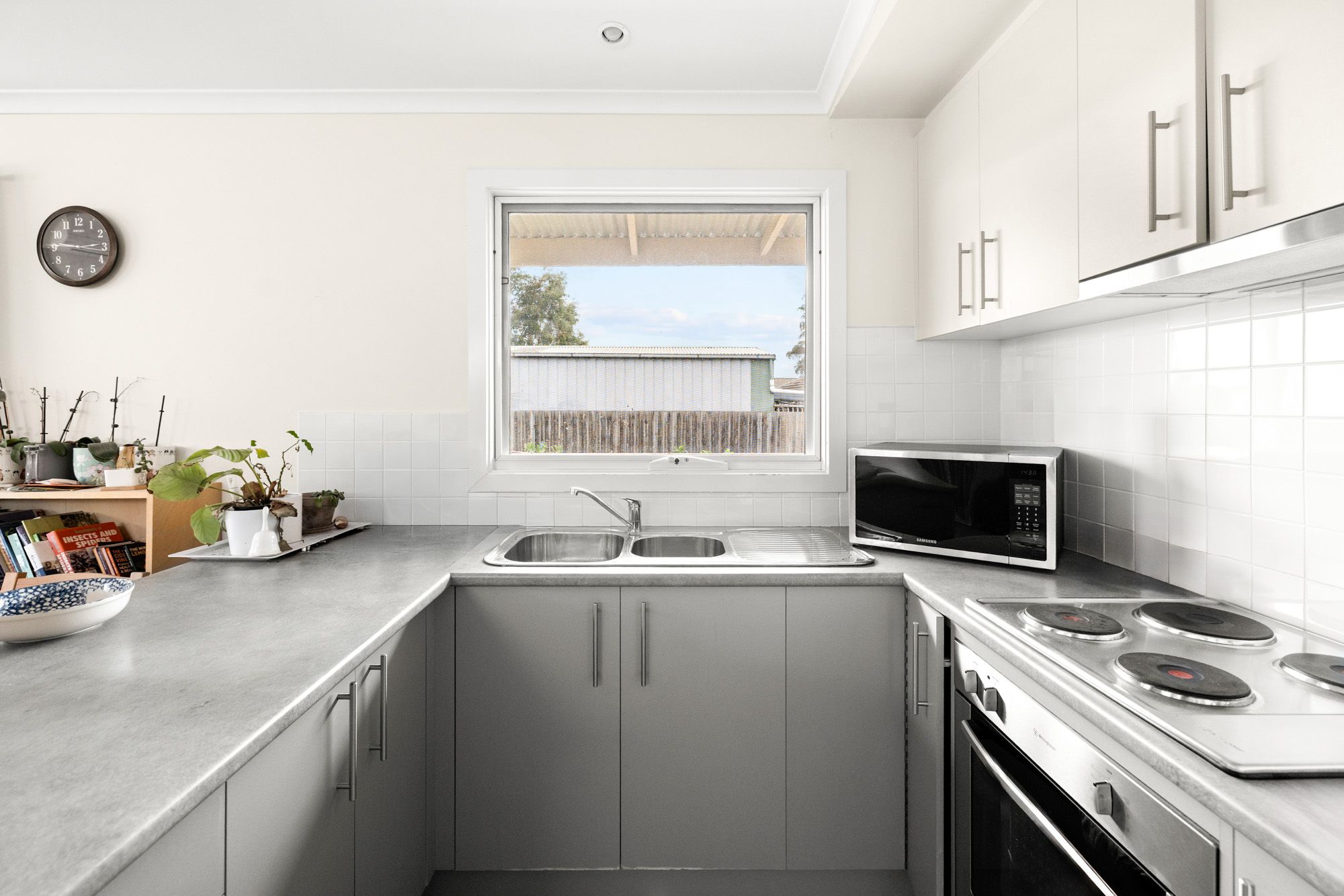 7 McCormack Crescent — photo 2 of 14