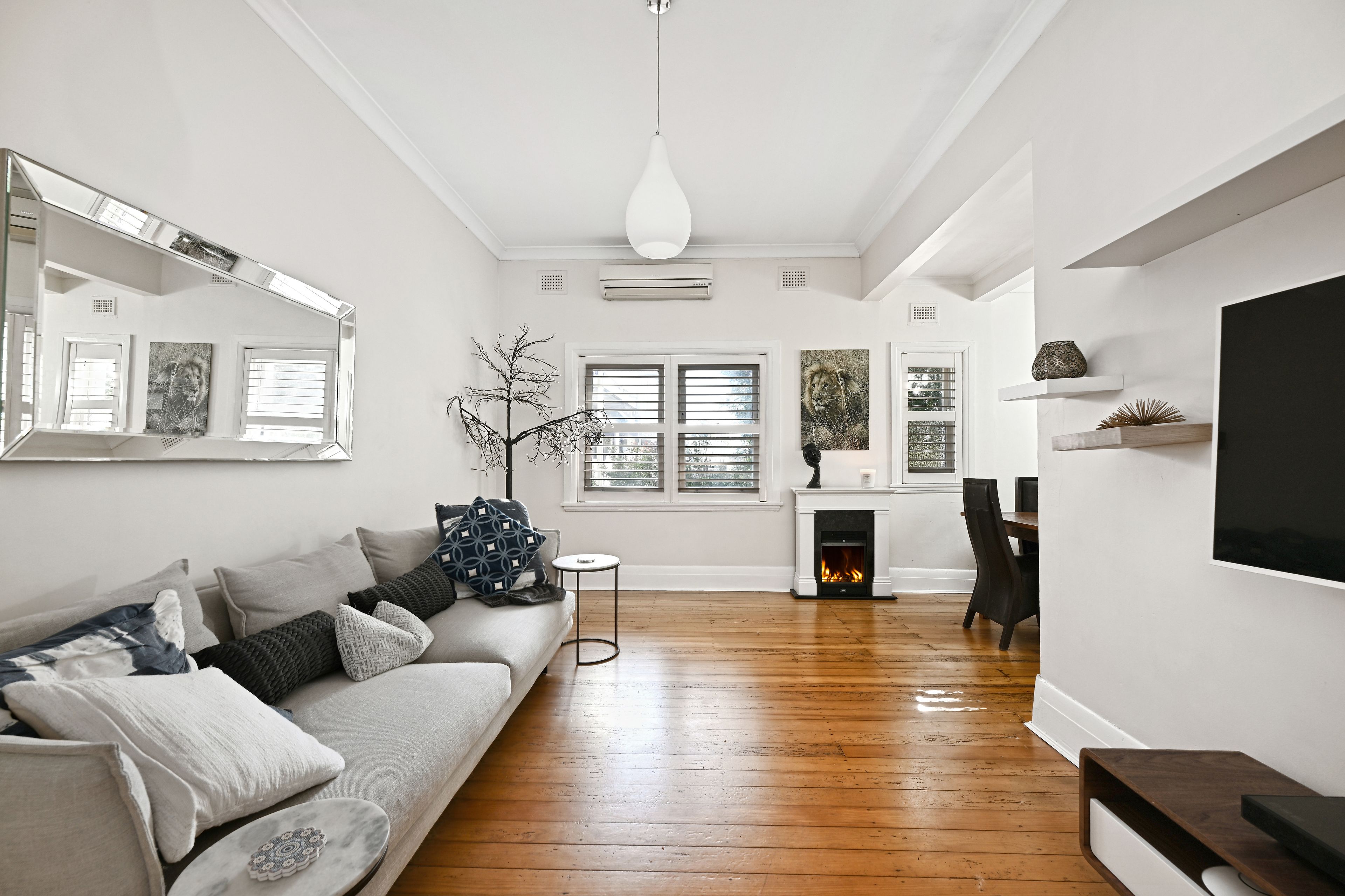 67 Clovelly Road — photo 4 of 19