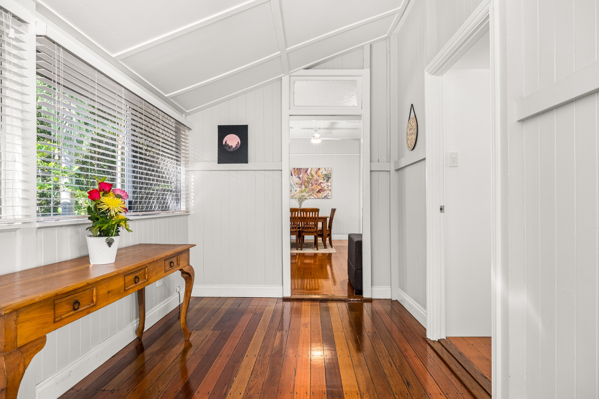 6 Sydney Street, Fairfield, QLD 4103