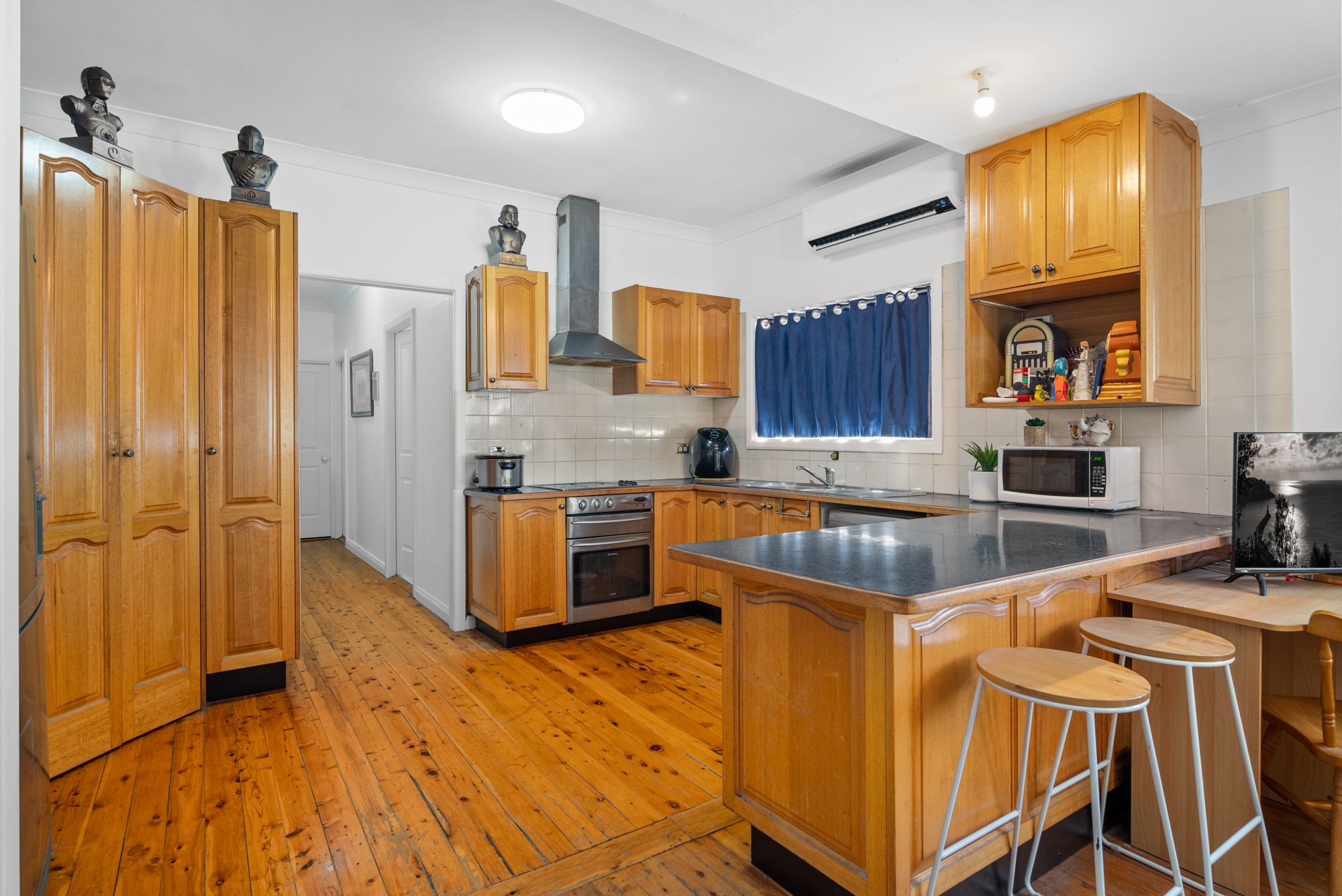 14 Bocking Avenue, Bradbury, NSW 2560