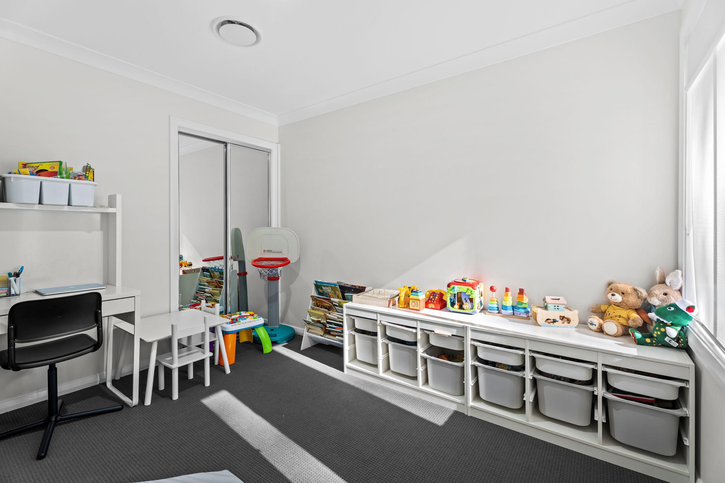 4 Ganga Parade, Box Hill, NSW