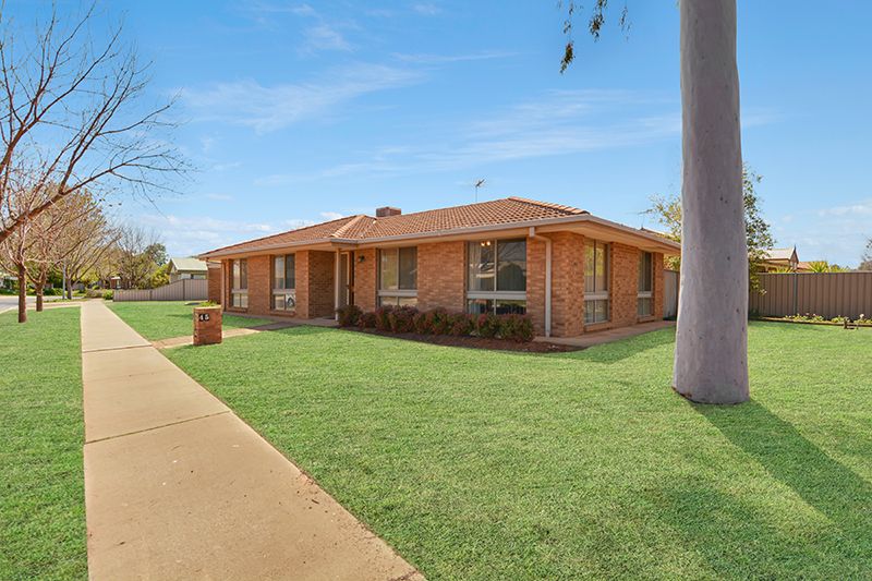 45 Riverside Avenue, Mildura, VIC 3500