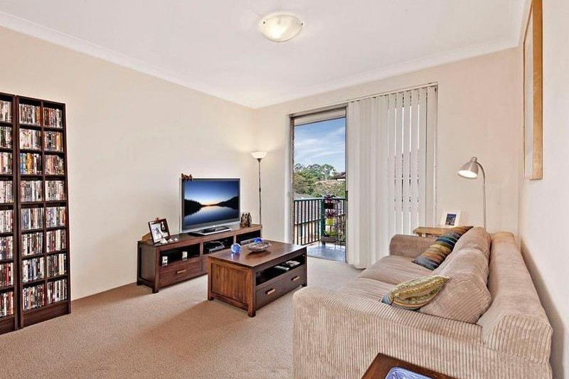 11/44 Burdett Street, Hornsby, NSW 2077