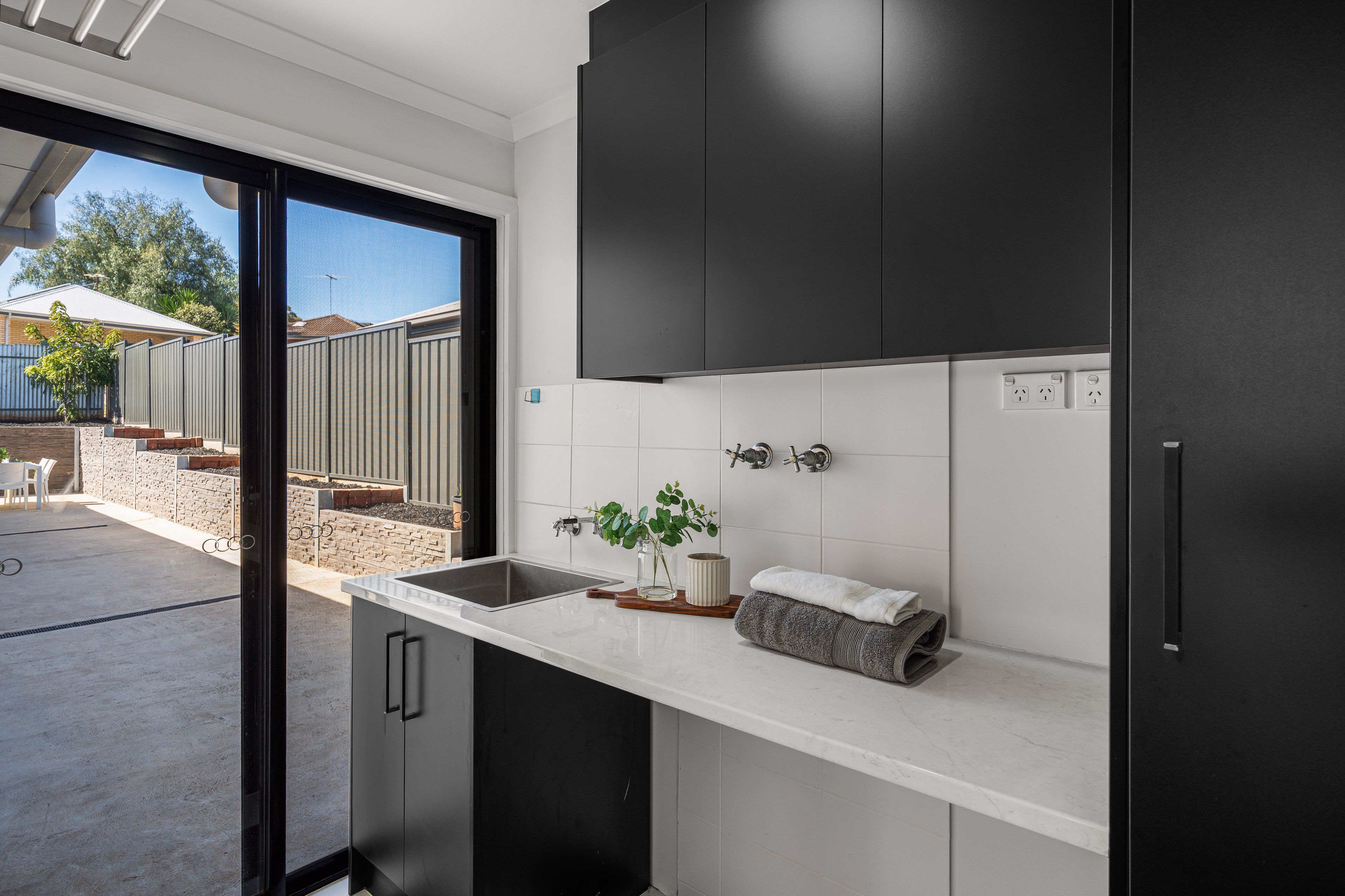 24 Park Terrace — photo 18 of 23