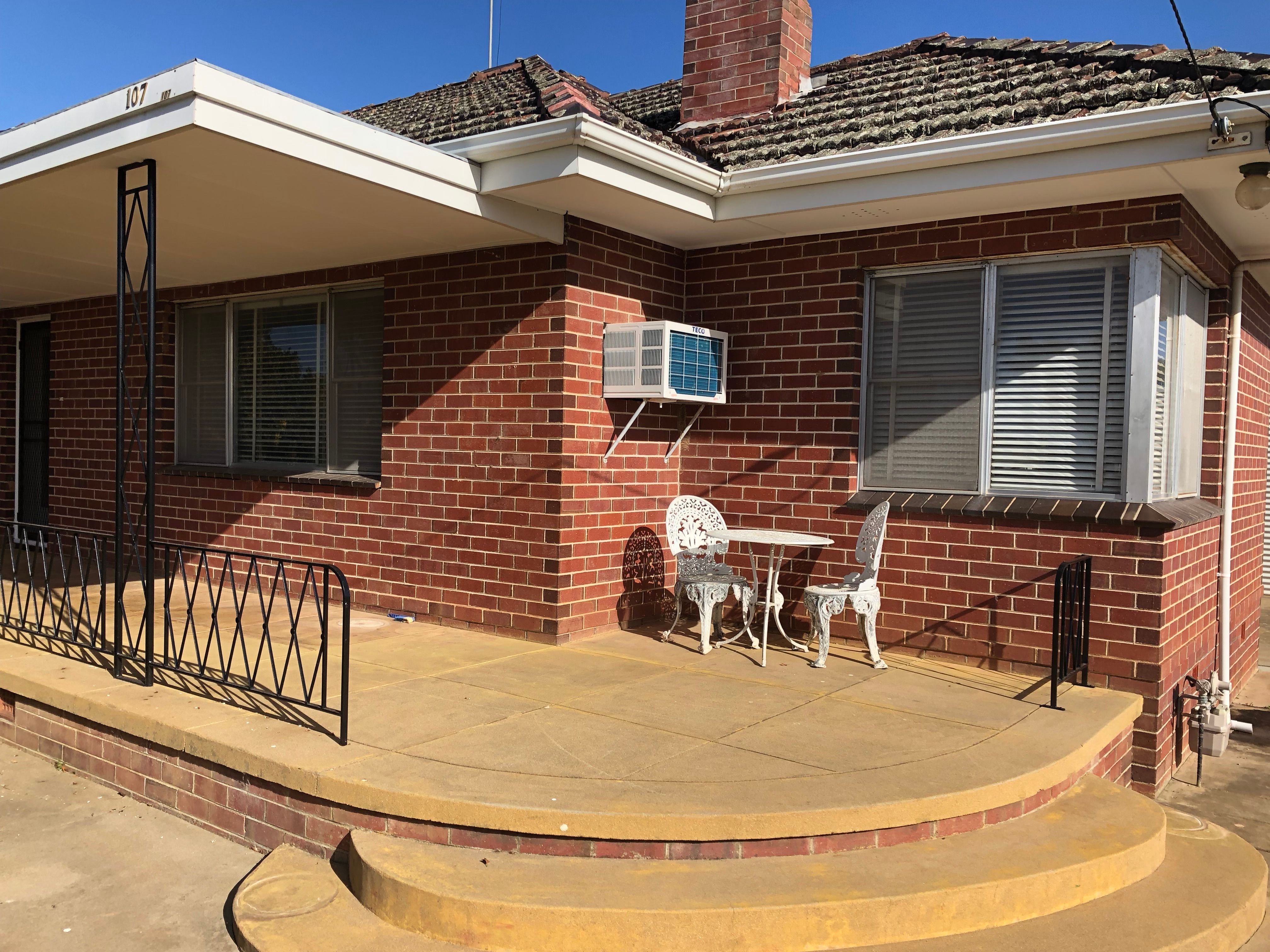 107 Commercial Street, Walla Walla, NSW 2659