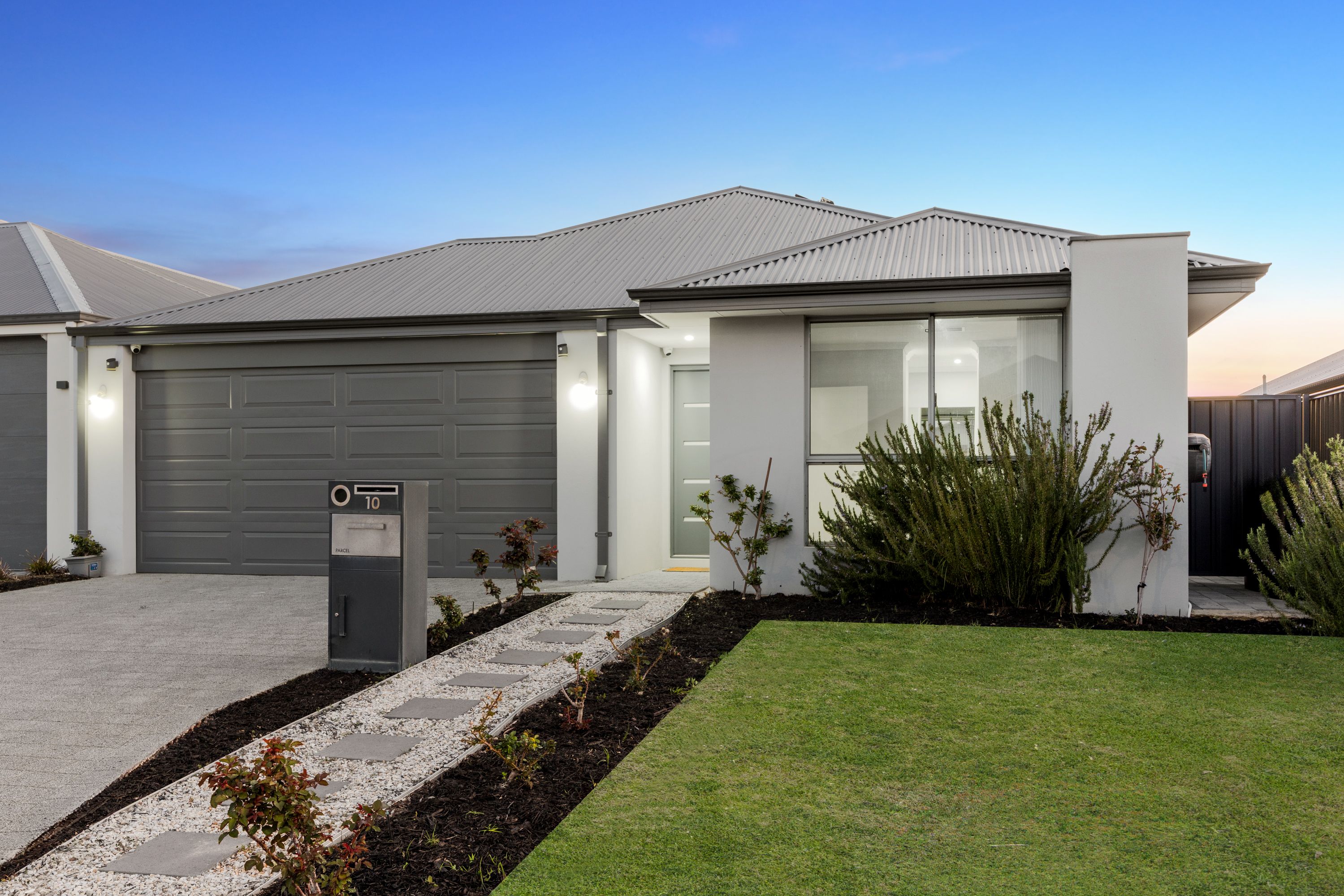 10 Mandalup Road, Haynes, WA 6112