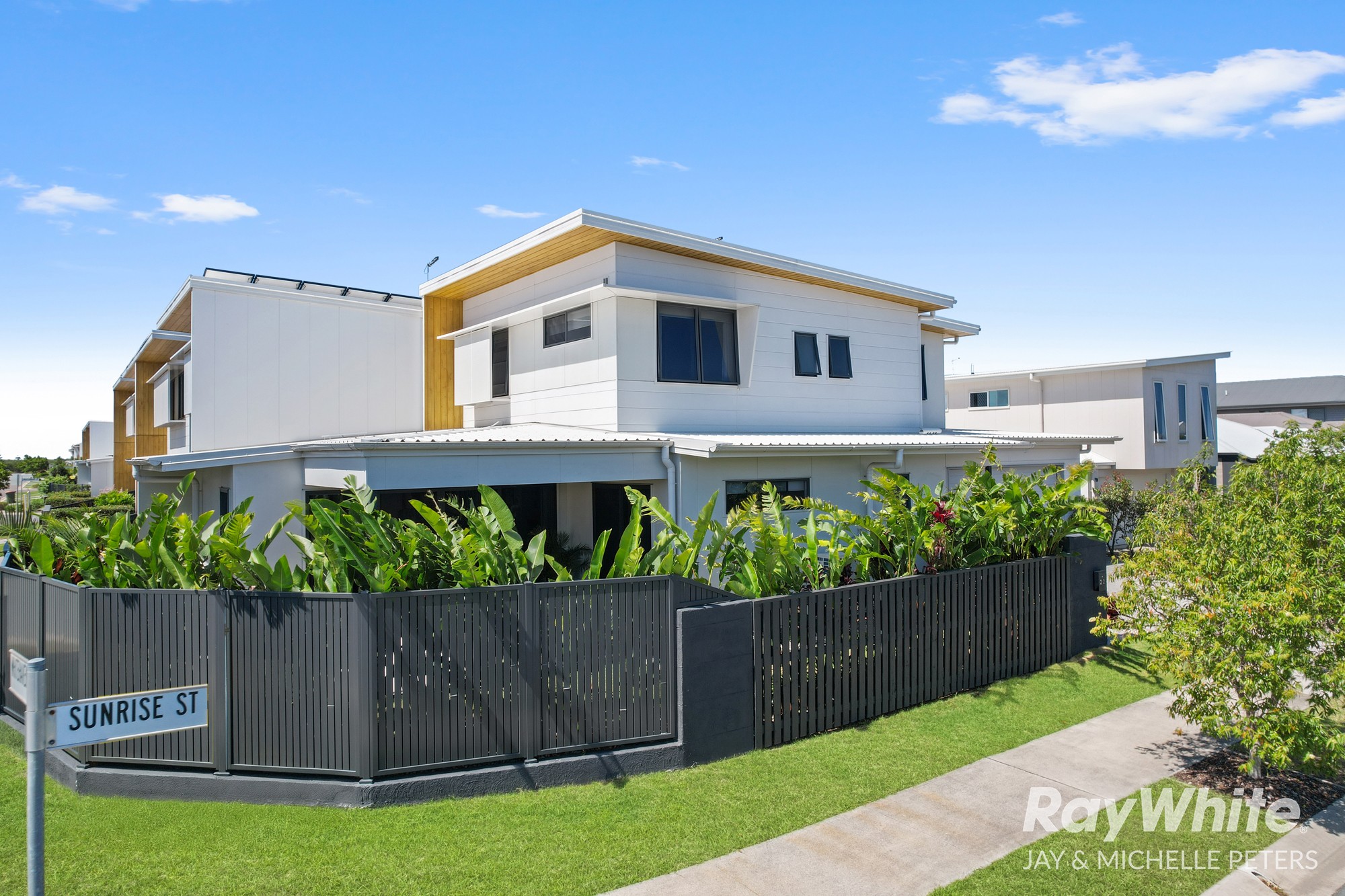 22 Sunrise Street, Newport, QLD 4020