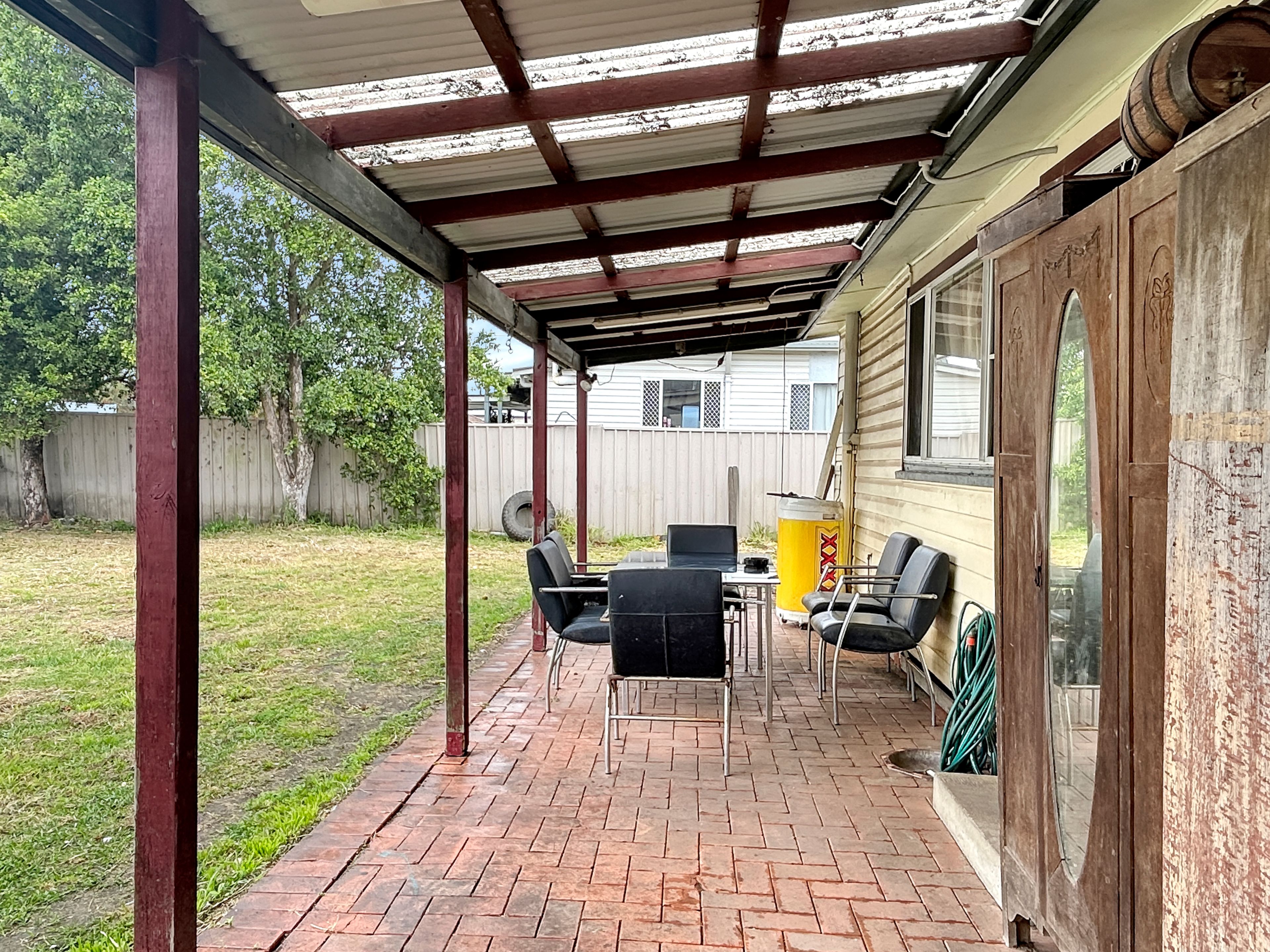 195 Walker Street — photo 10 of 13