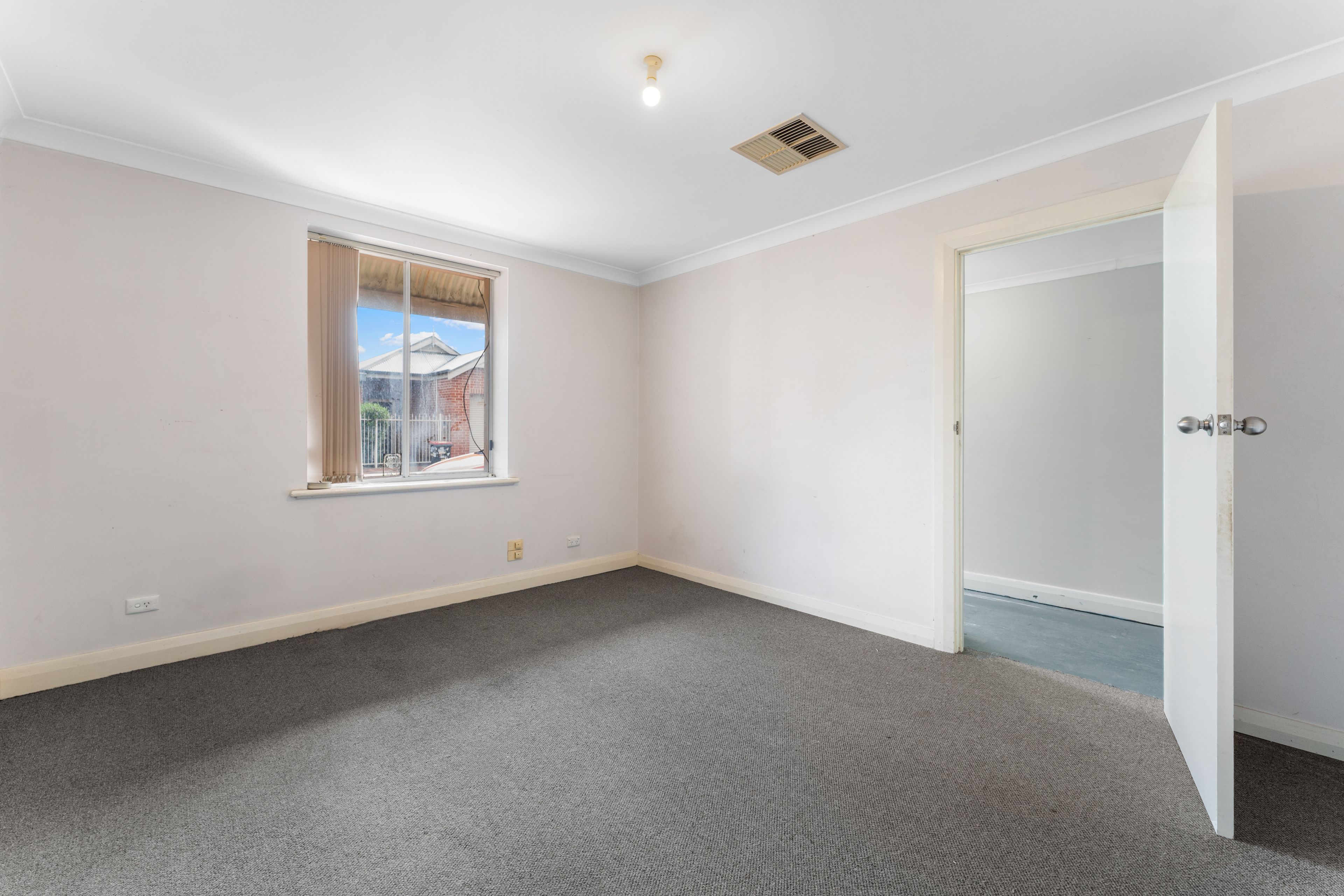 14 Hurman Street — photo 13 of 21