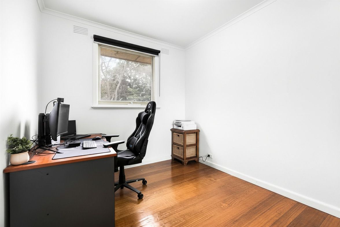 12 Lind Street — photo 11 of 16