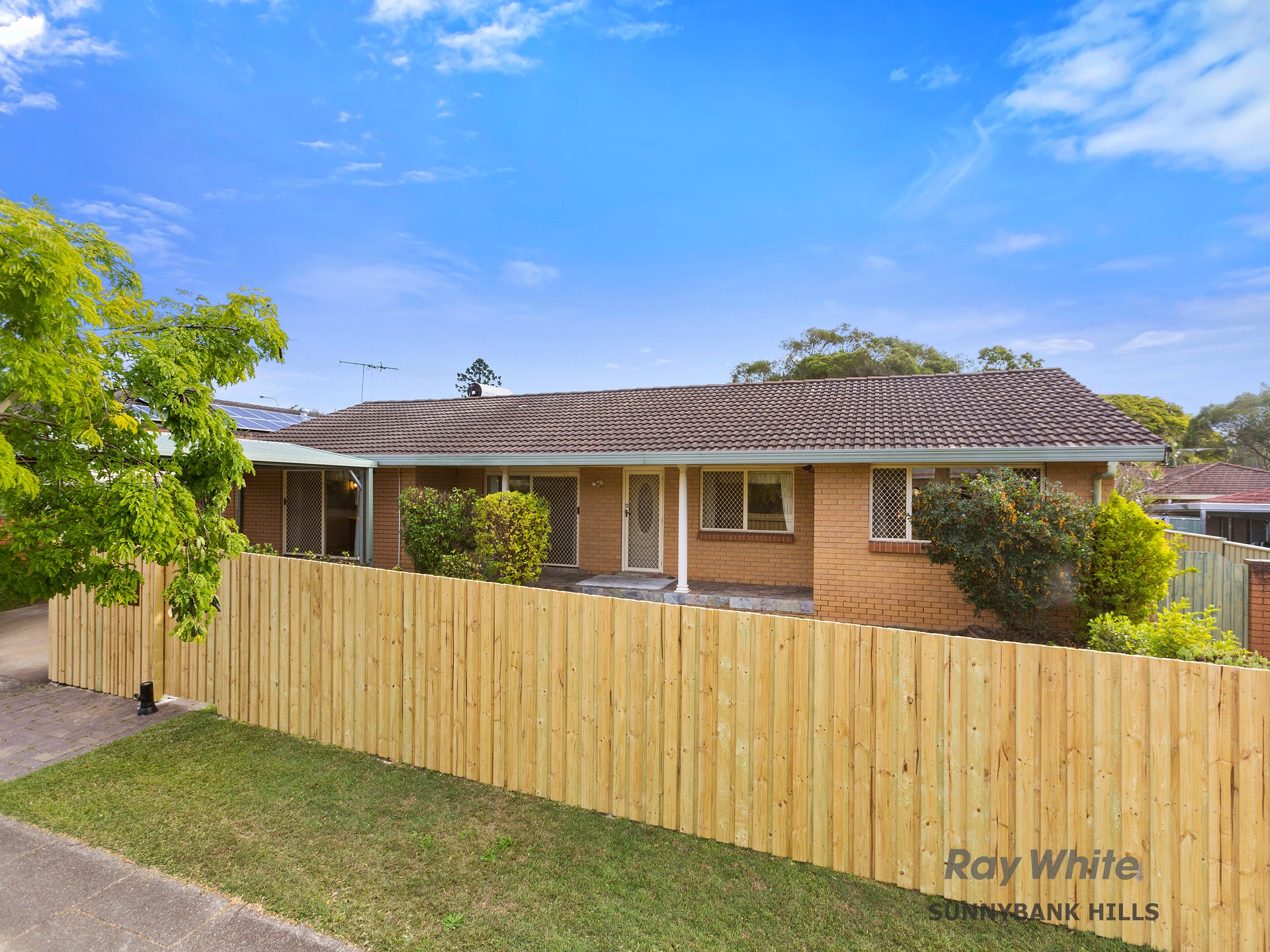 9 Devonlea Street, Eight Mile Plains, QLD 4113
