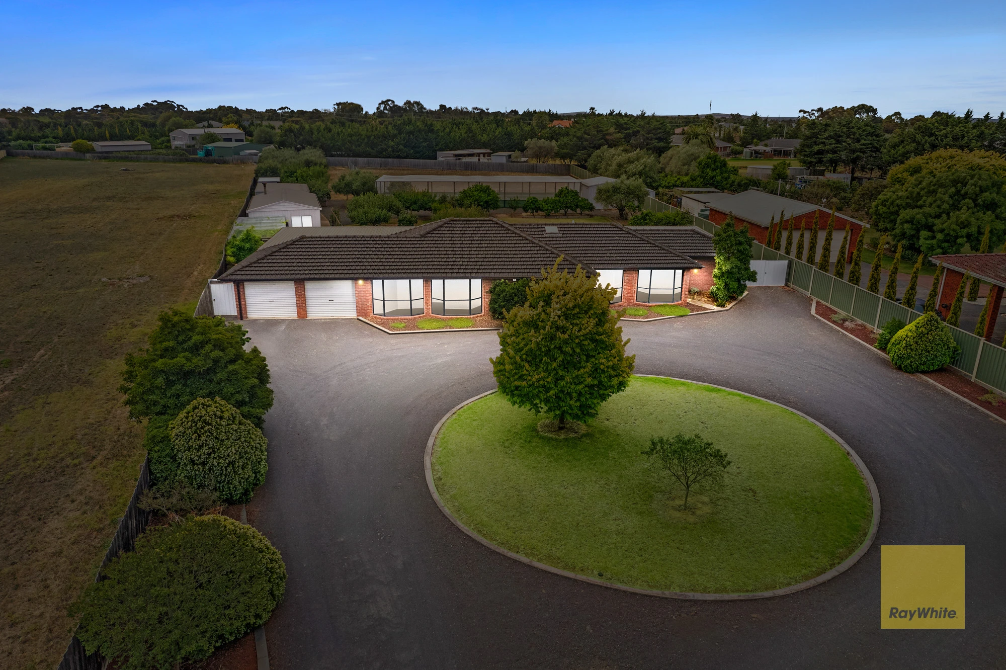 45 Redwood Drive, Hoppers Crossing, VIC 3029