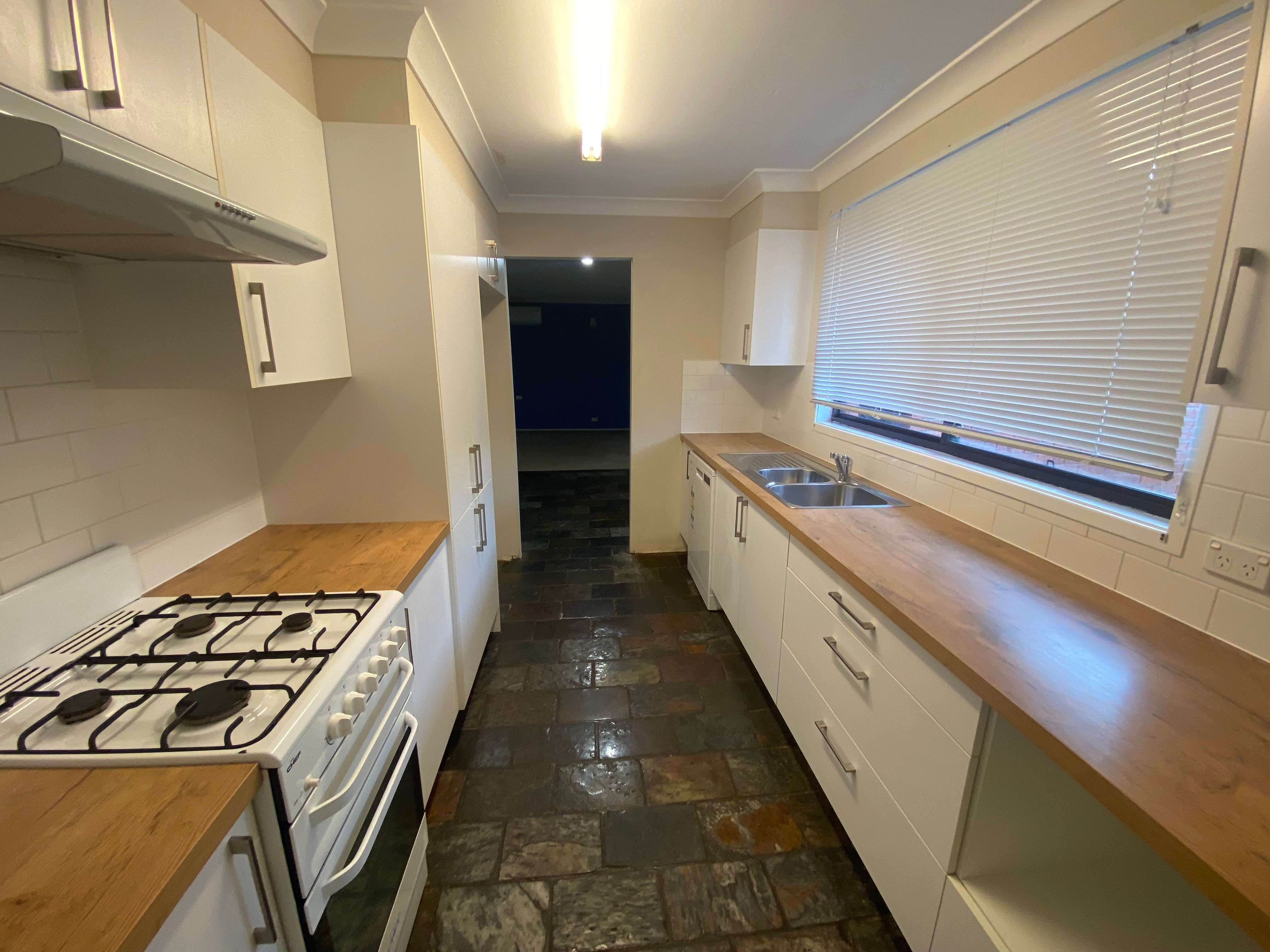 3 Fleece Close, St Clair, NSW 2759