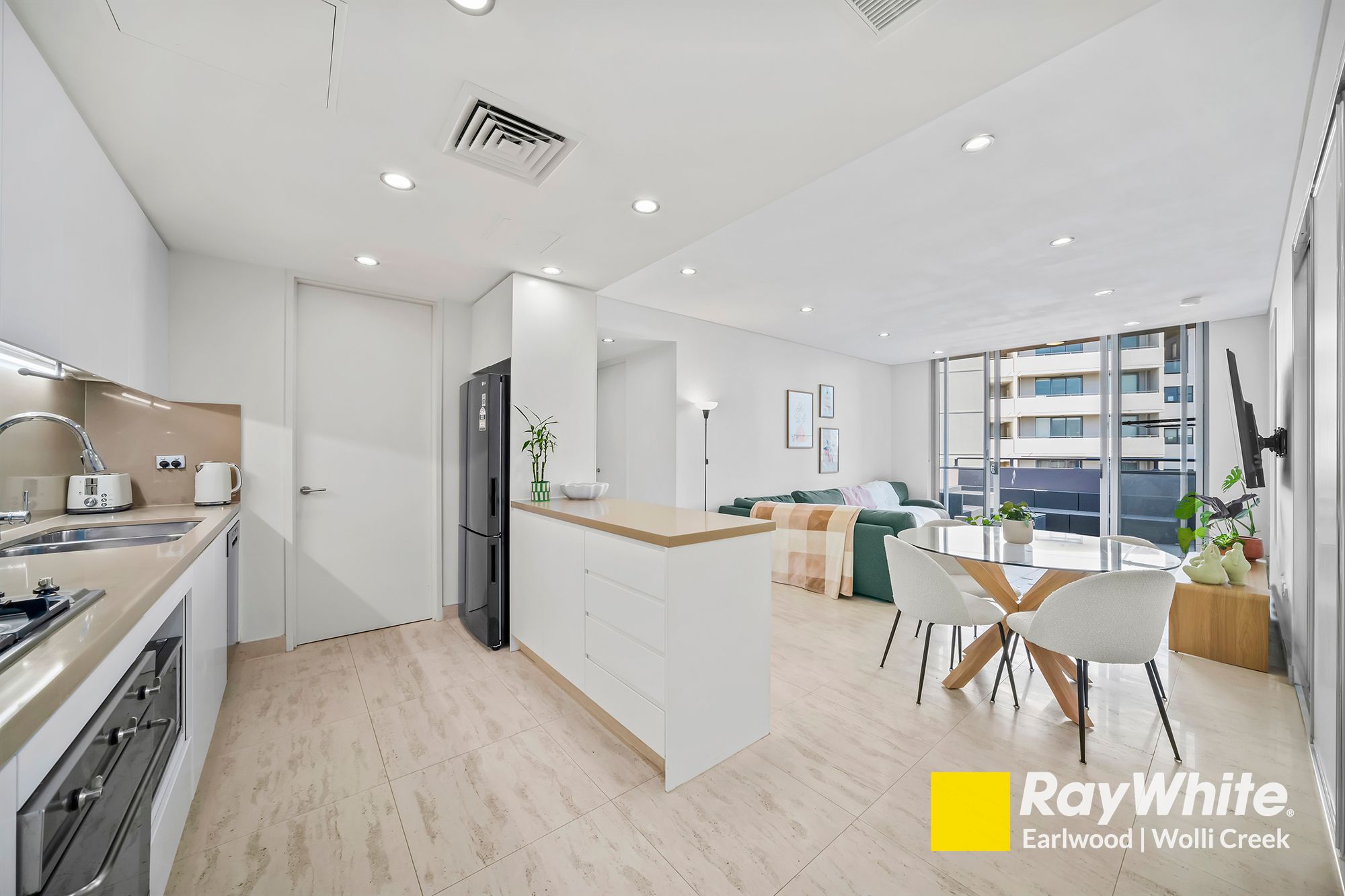 803/26-32 Marsh Street, Wolli Creek, NSW 2205