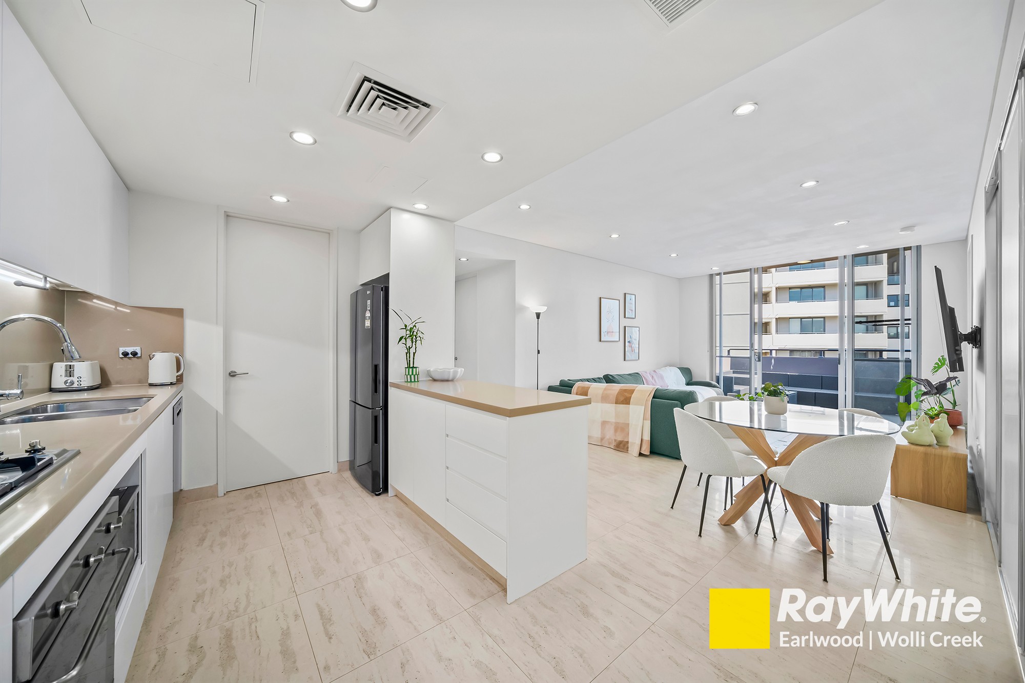 803/26-32 Marsh Street, Wolli Creek, NSW 2205
