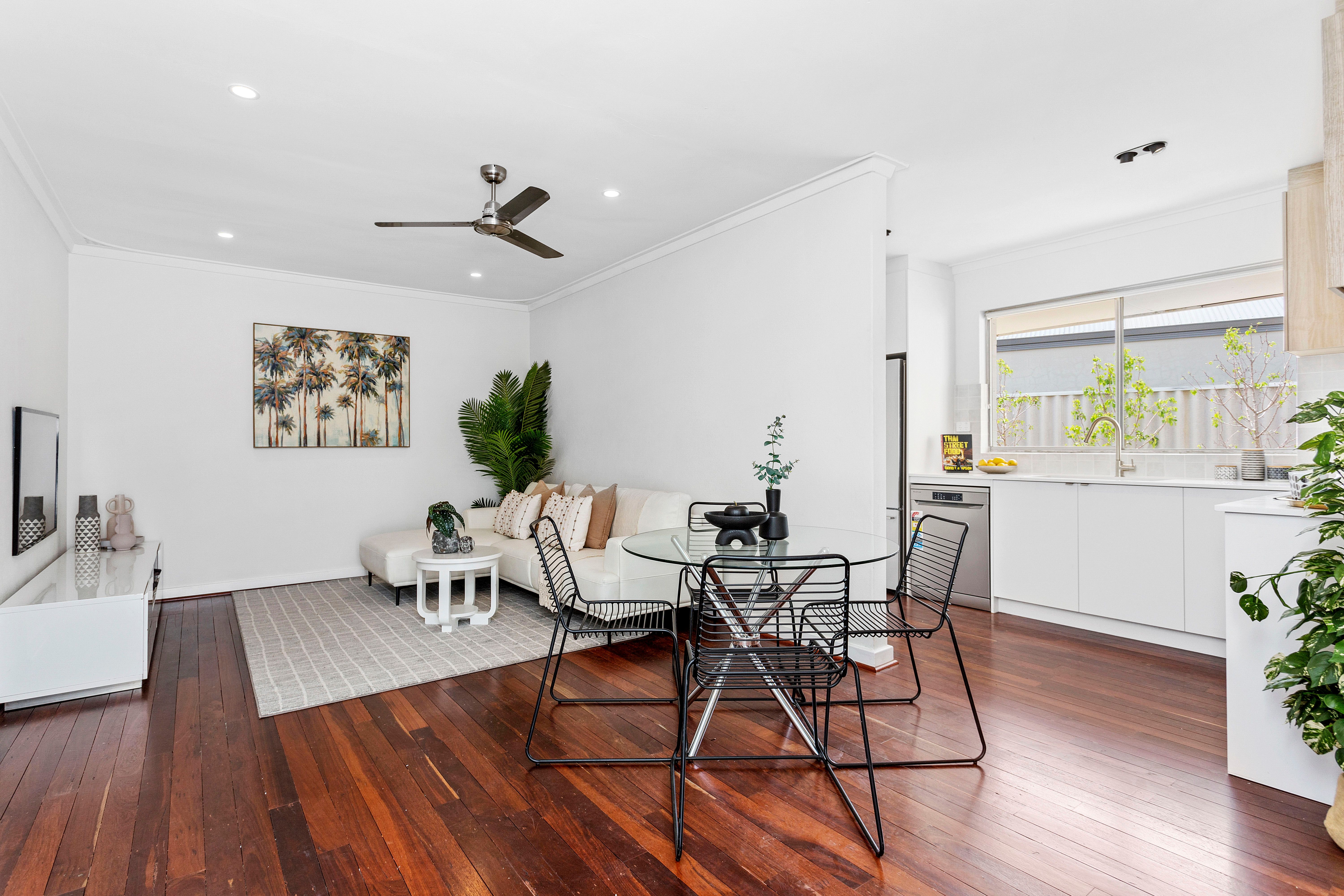 2 Buntine Road, Wembley Downs, WA 6019