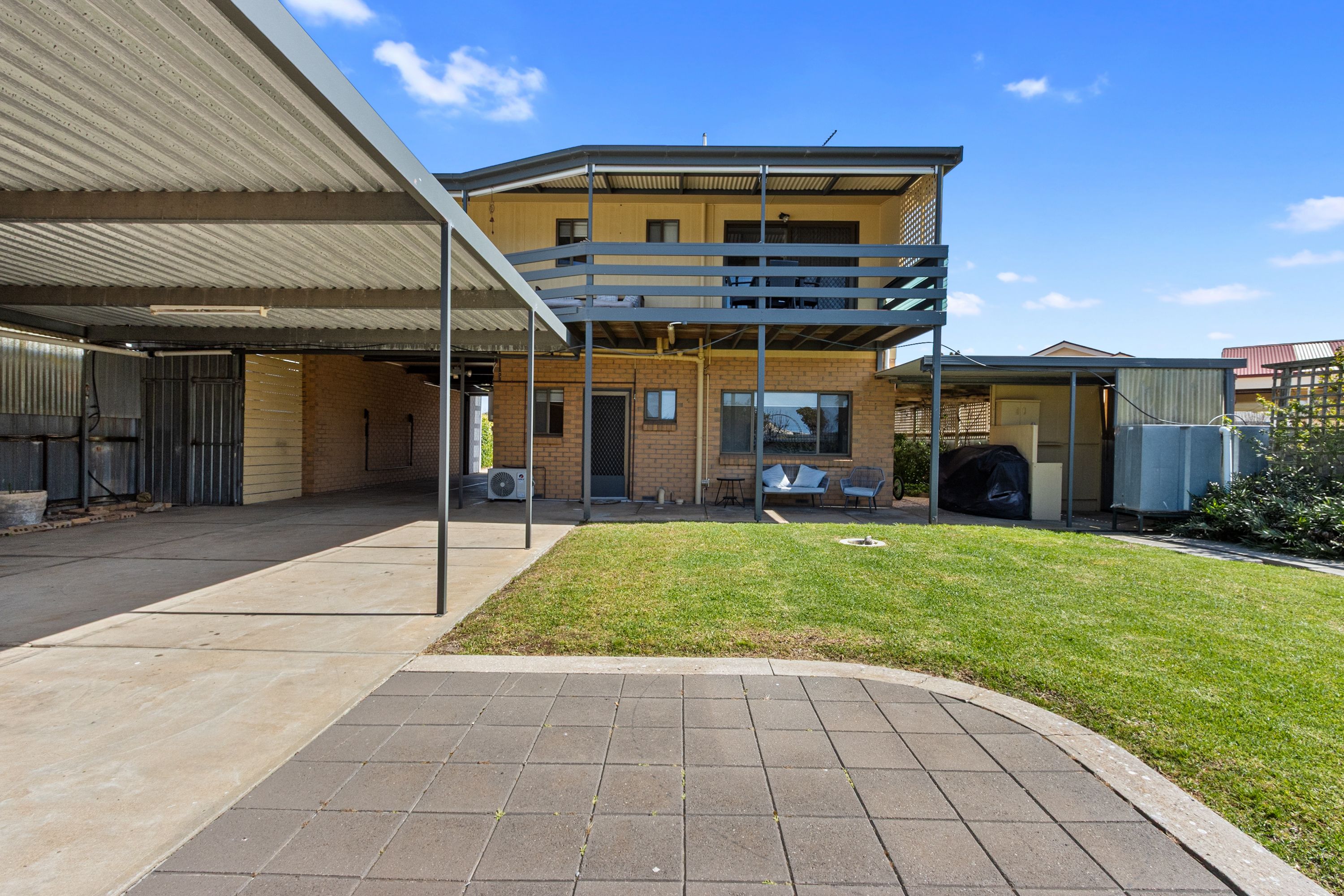 9 Gweneth Court — photo 17 of 30