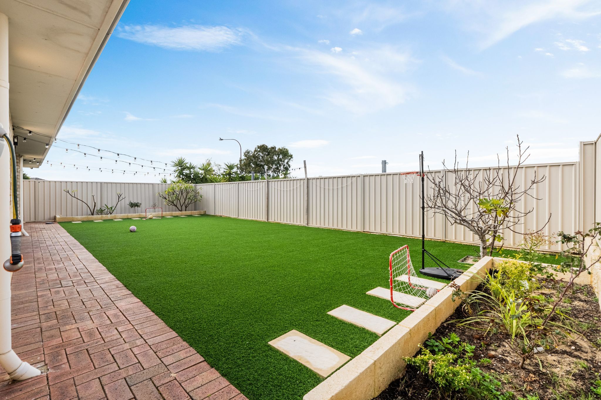 58 Boscastle Way — photo 26 of 27