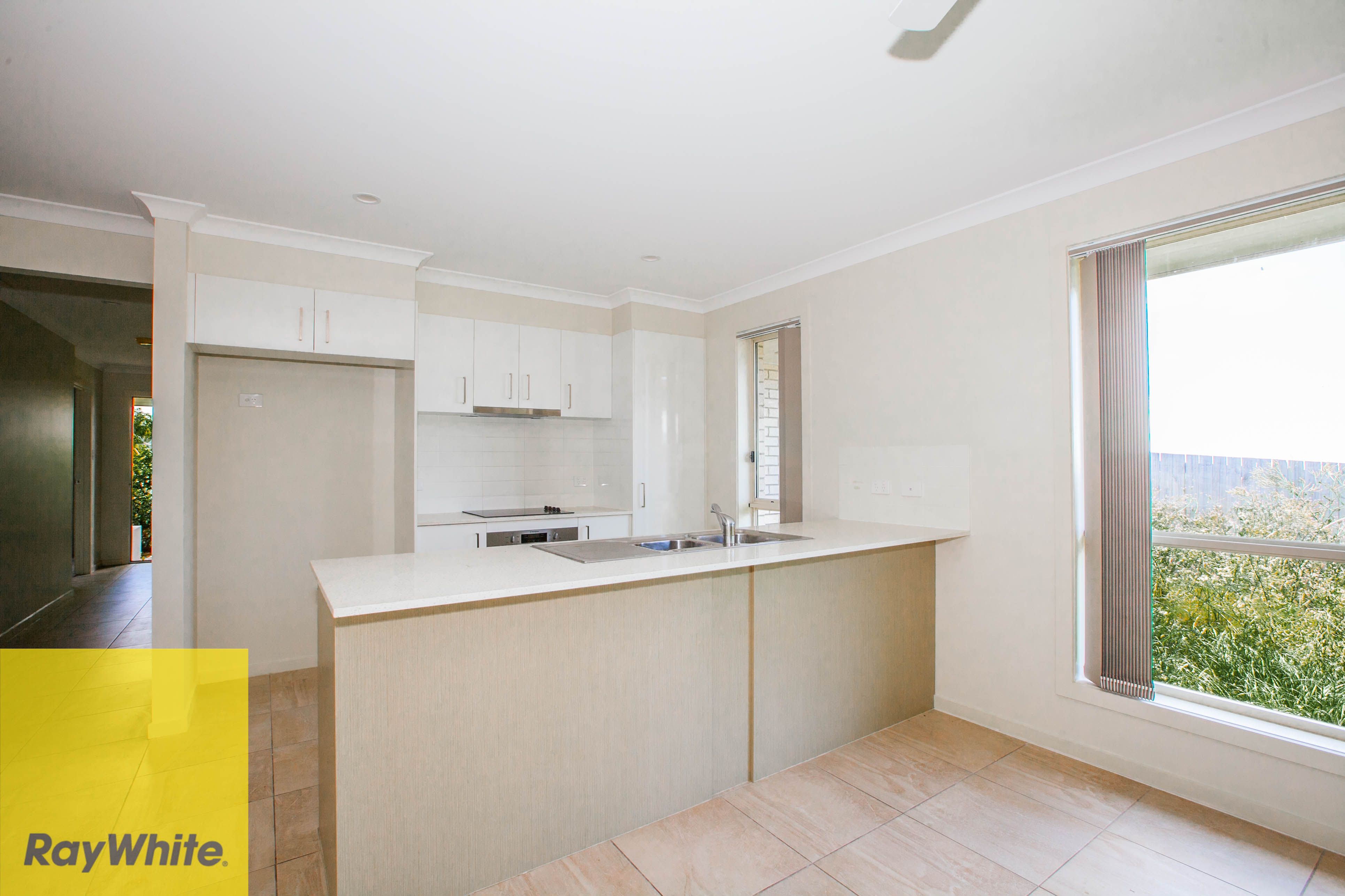 8 Pride Lane, Willow Vale, QLD 4209