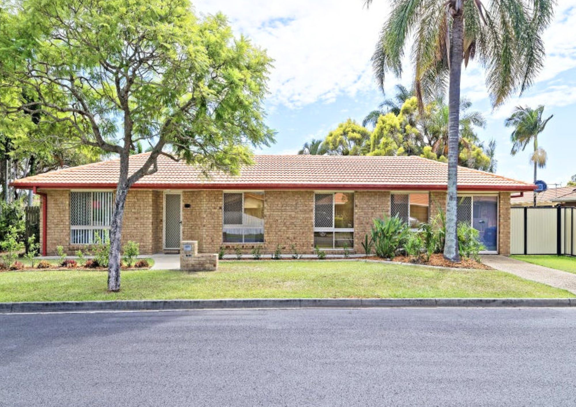 1 Regency Street, Kippa-Ring, QLD 4021