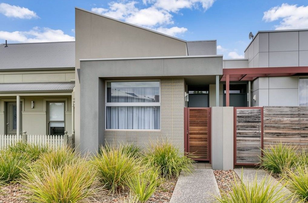 17 Bonita Lane — photo from Ray White Mawson Lakes