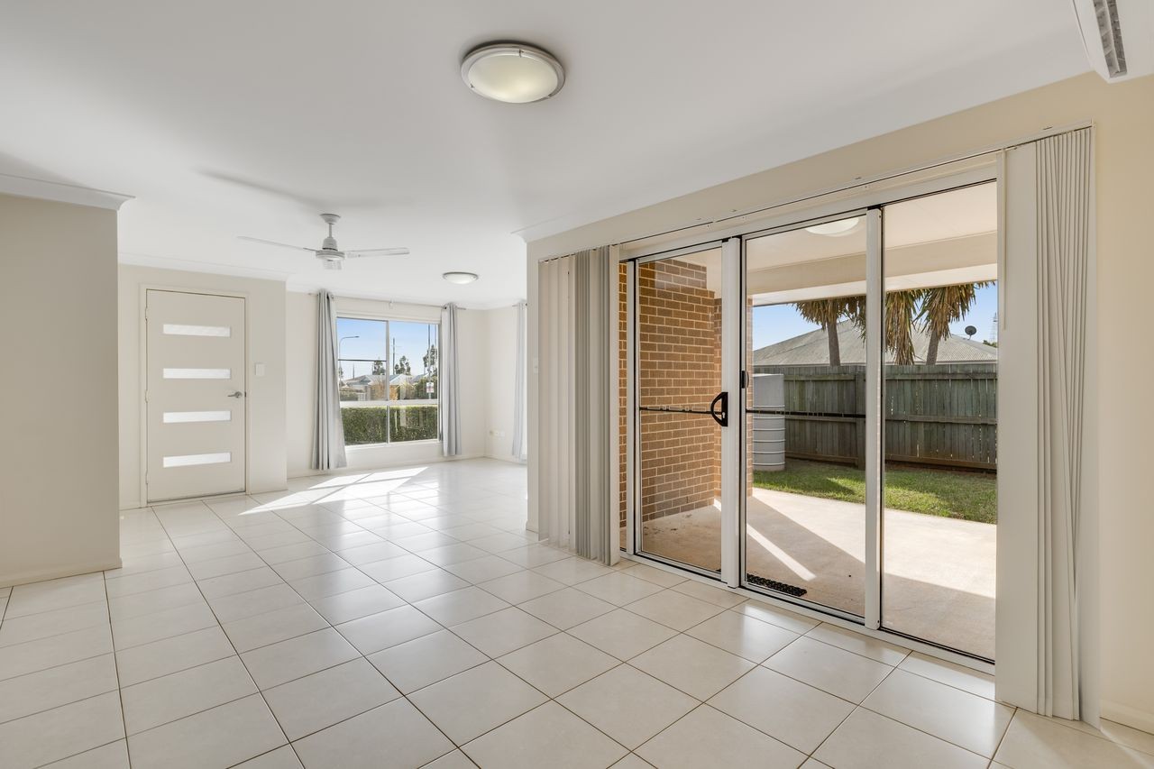 Unit 2/2 Tempest Drive, Glenvale, QLD 4350