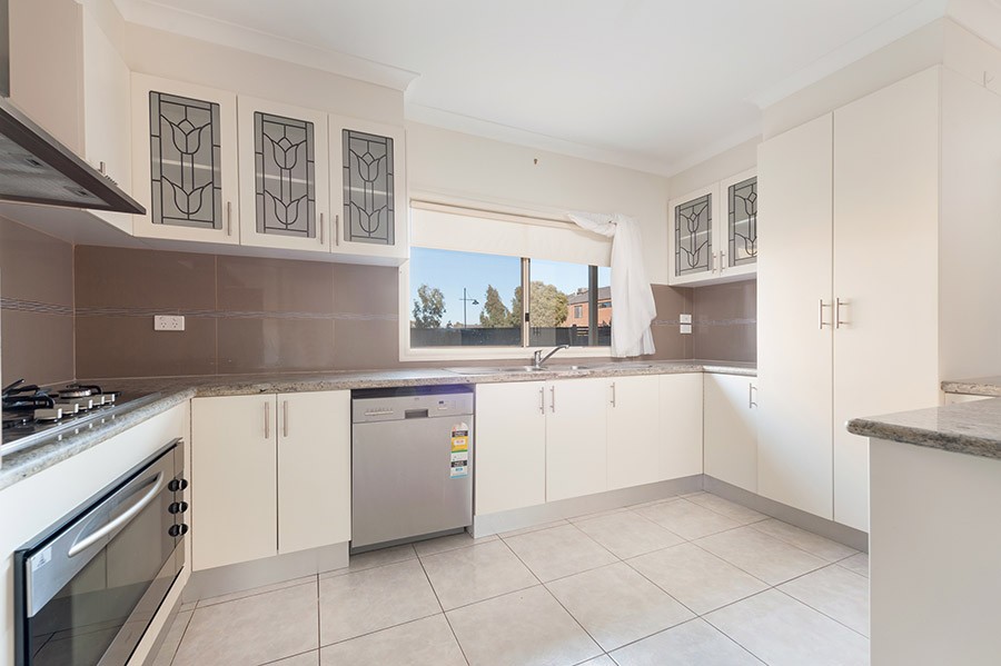 16 Northumberland Circuit, Craigieburn, VIC 3064