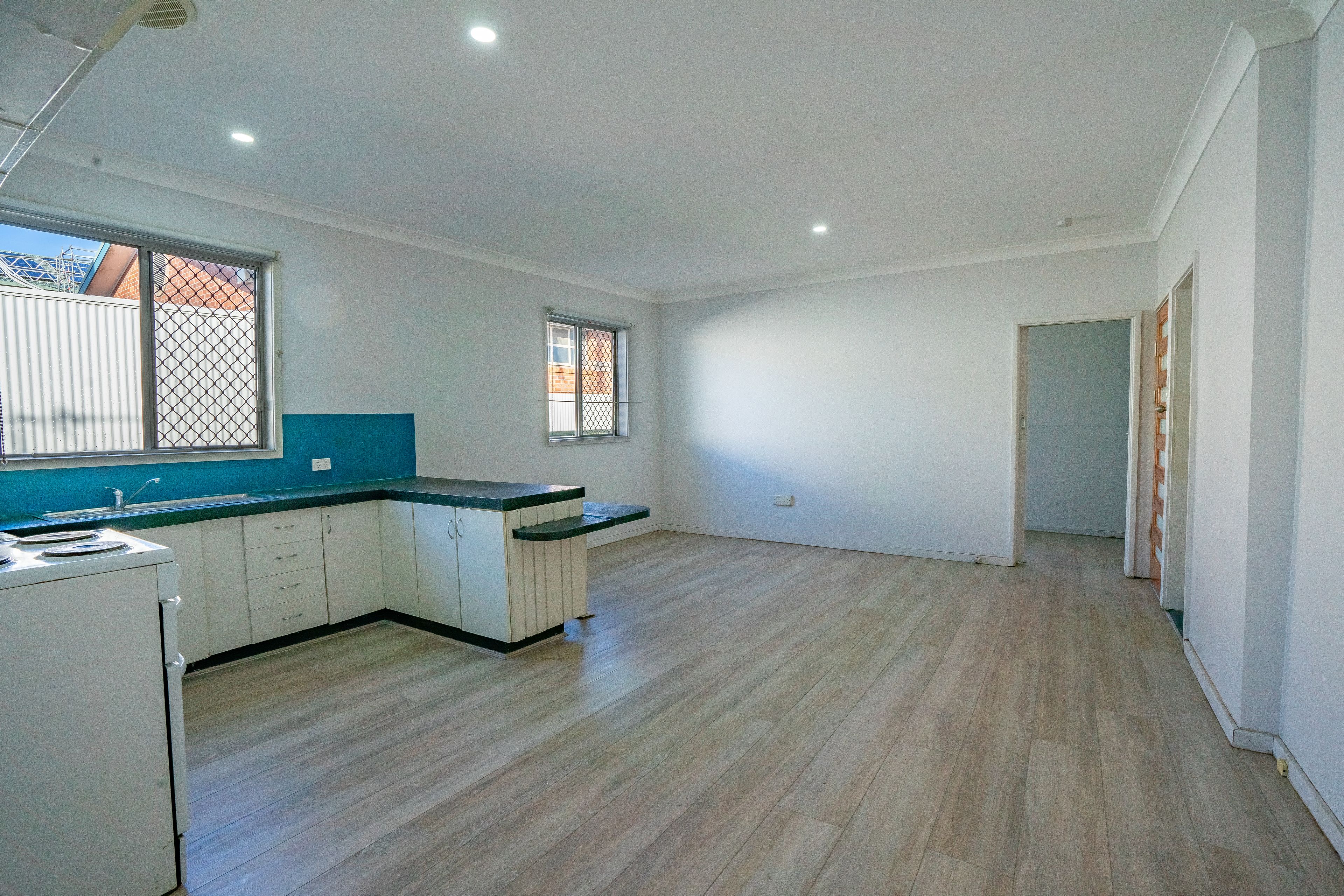2/61 Sparke Street, Georgetown, NSW 2298
