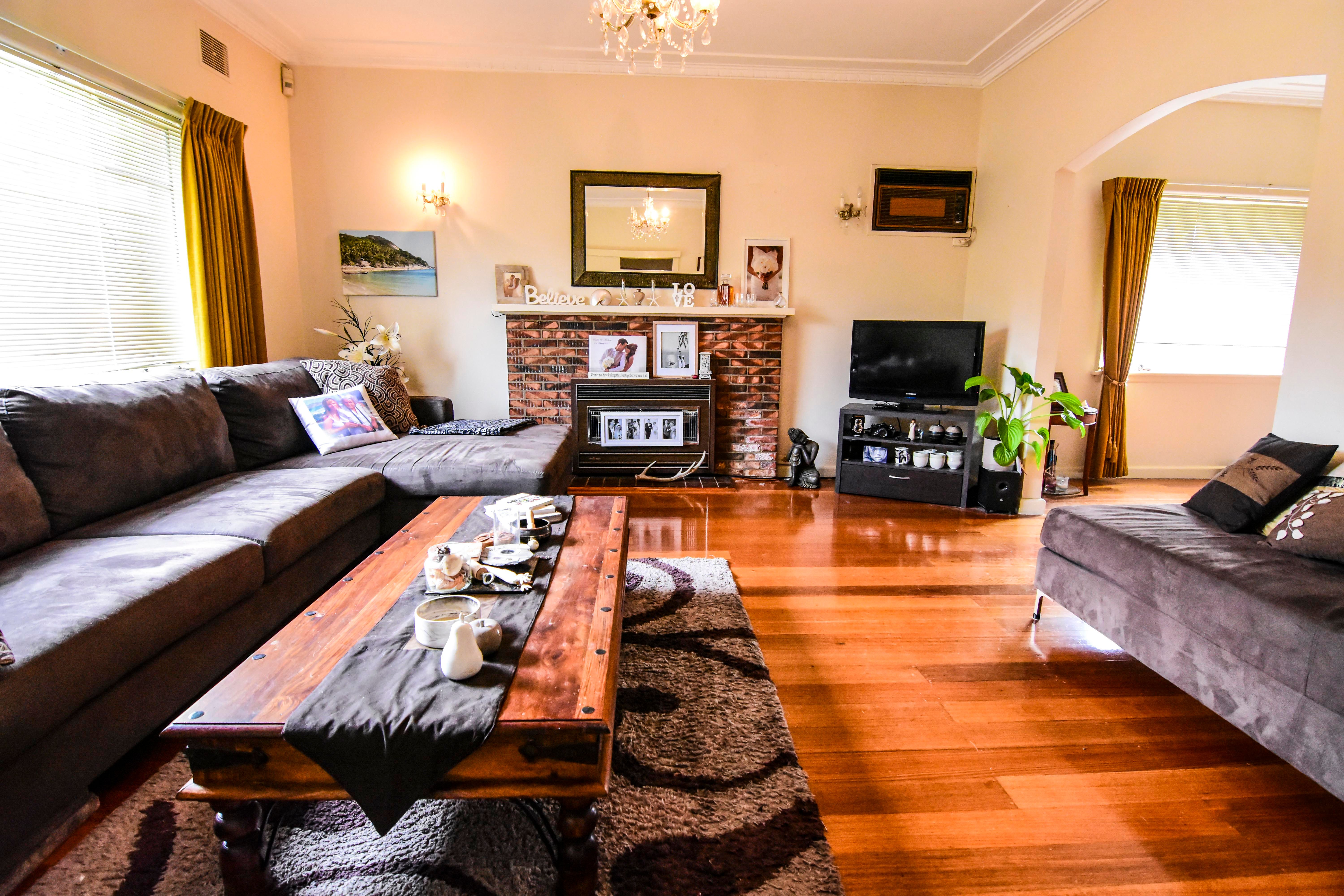 15 Waratah Avenue, Burwood, VIC 3125
