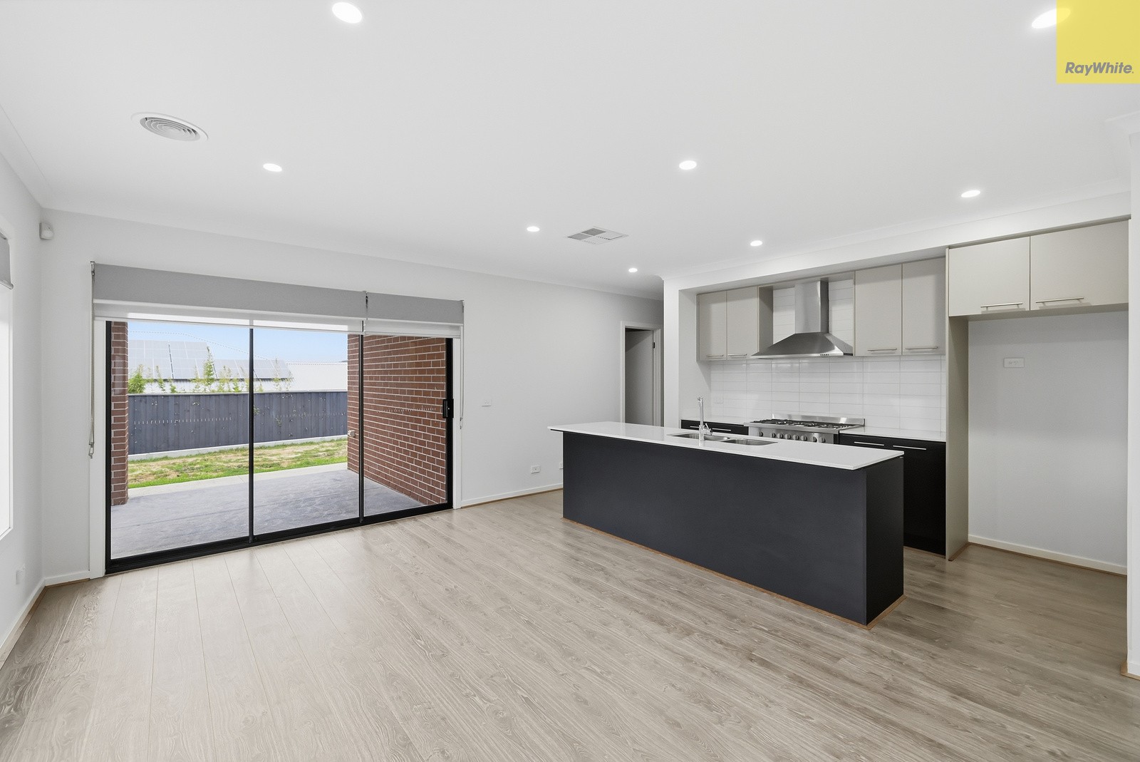 2 Hollis Crescent, Bacchus Marsh, VIC 3340