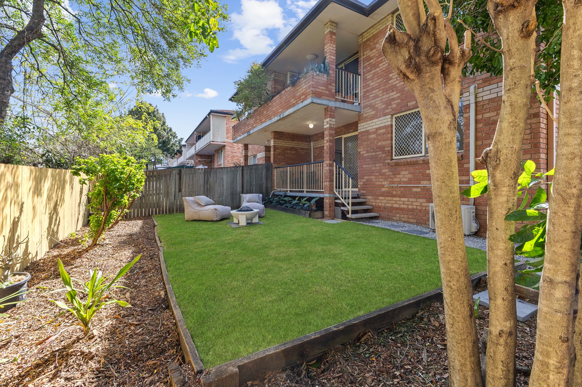 1/12 WALLACE Street — photo 23 of 30