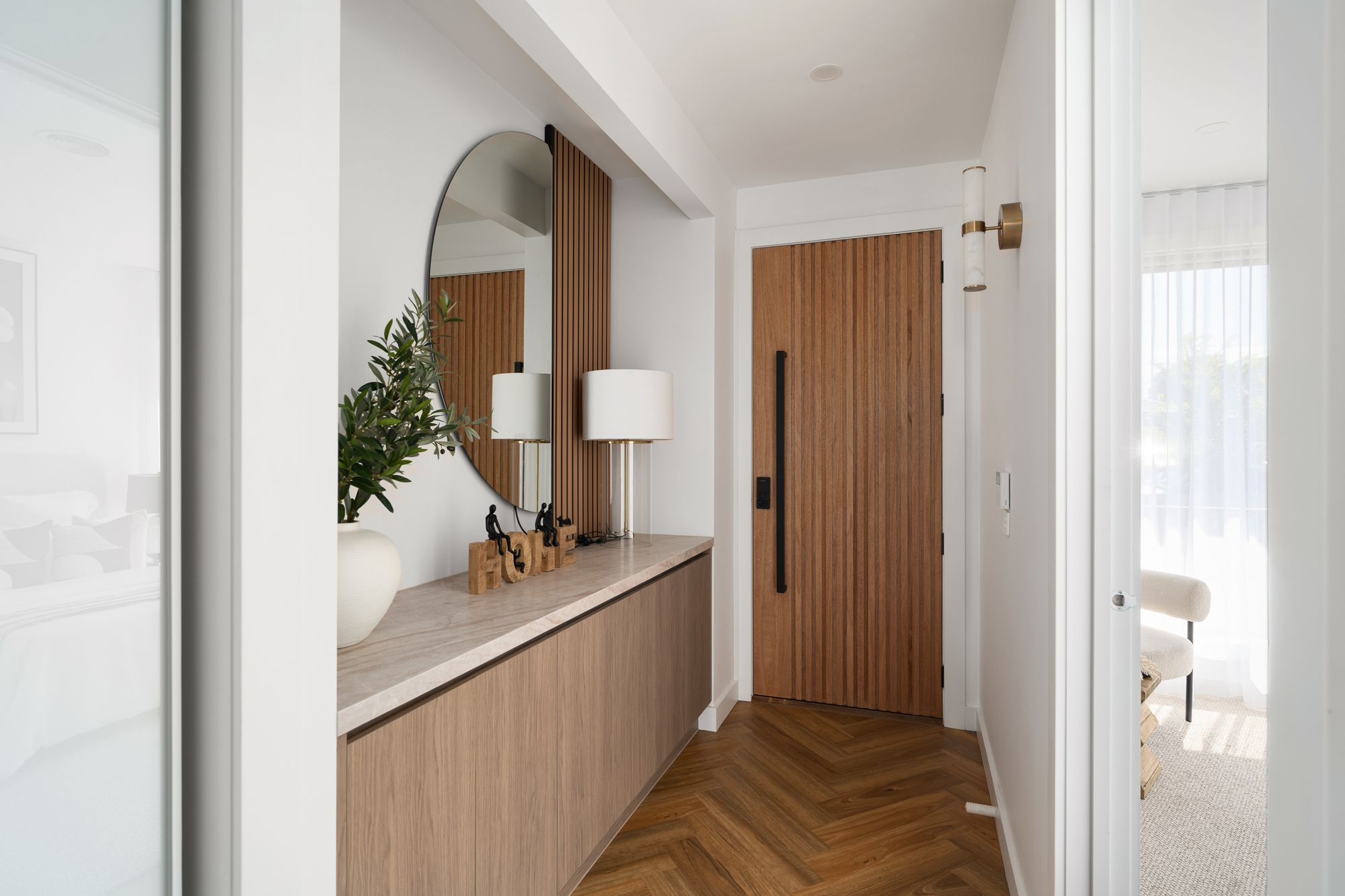 20 Valerian Avenue — photo 18 of 24