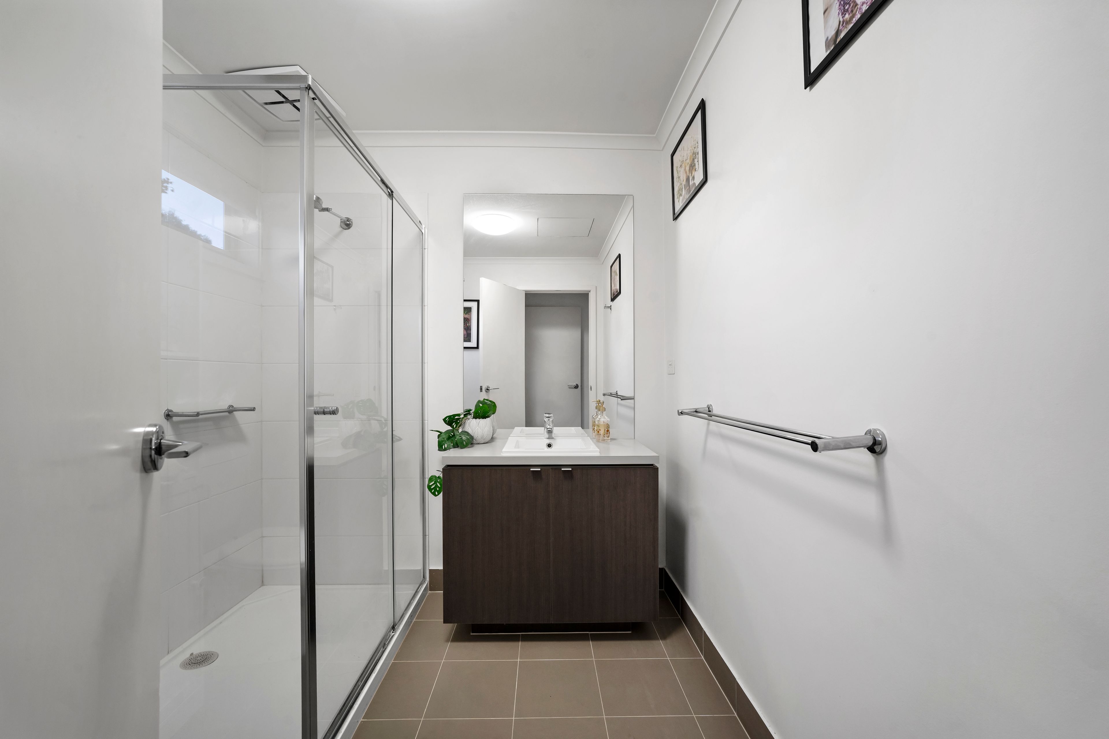 57 Bloom Avenue — photo 11 of 15