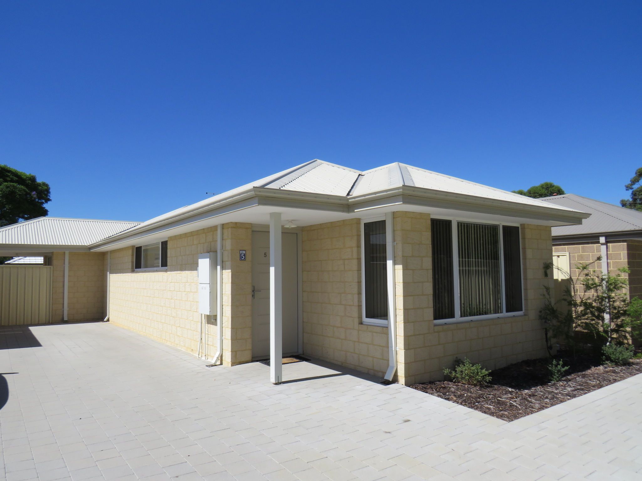 Unit 5, 4 Abercorn Road, Forrestfield, WA 6058