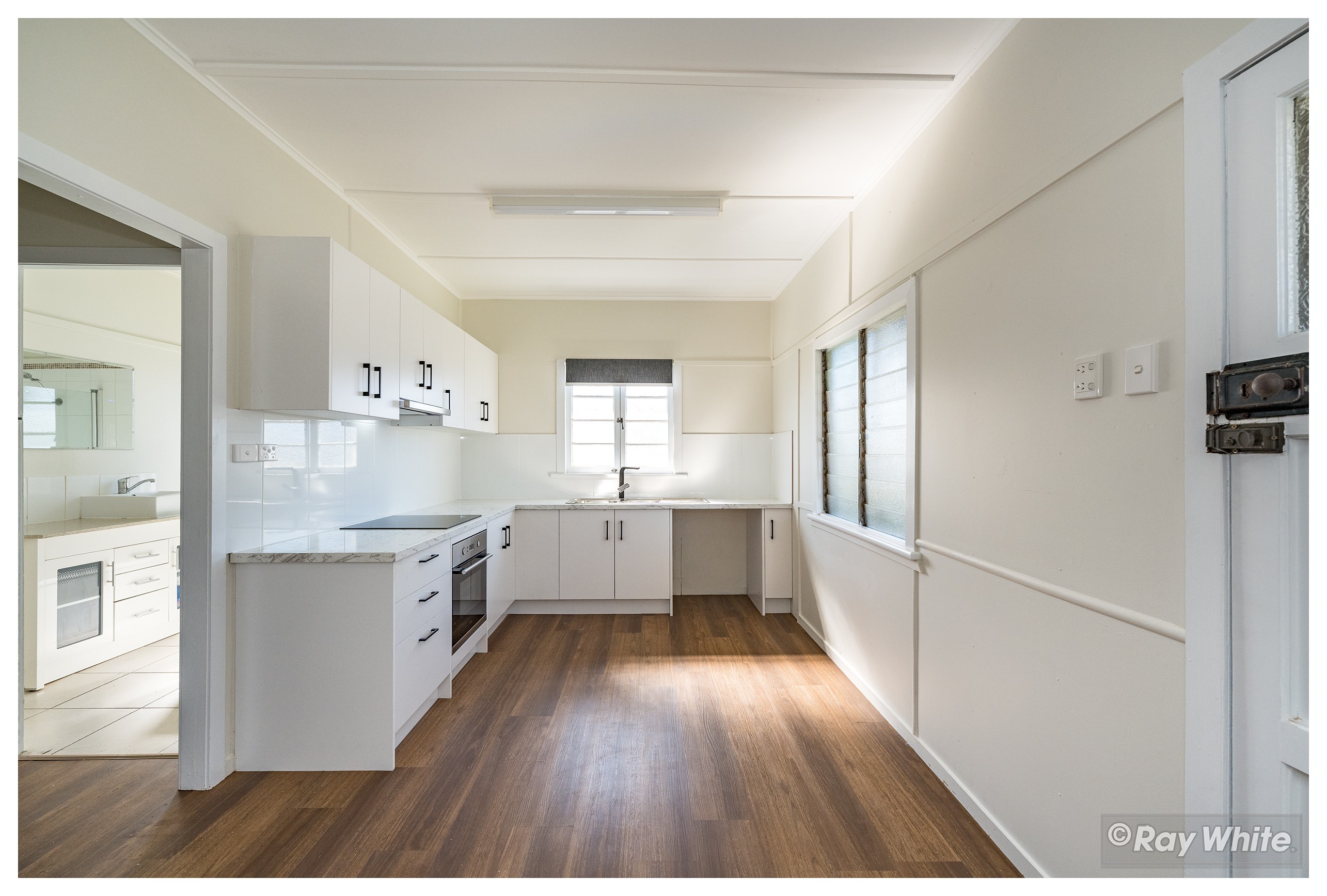 222 Victoria Place, Berserker, QLD 4701