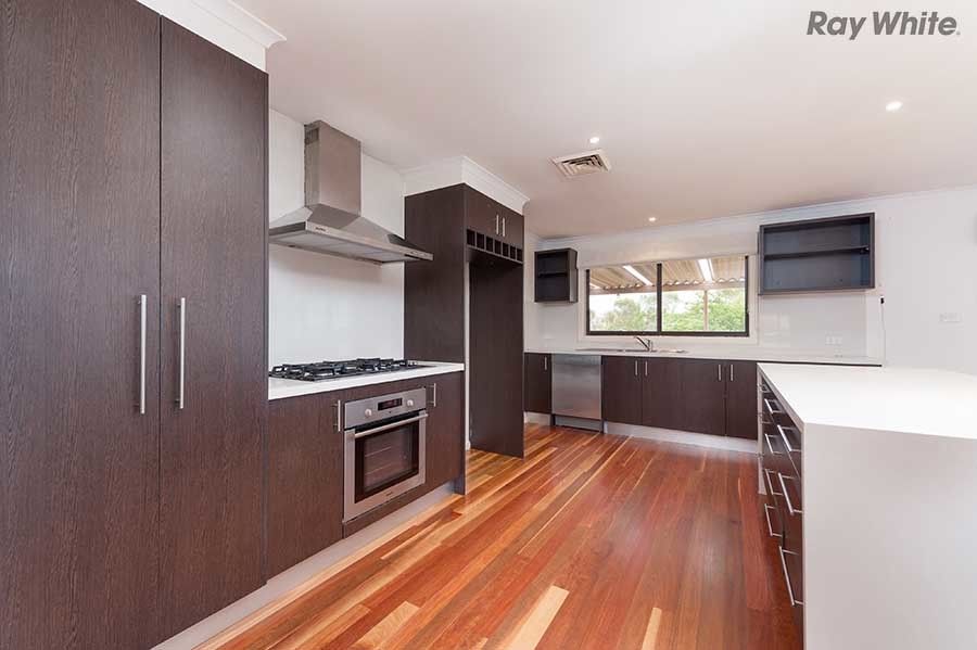 48 Pindari Avenue, Taylors Lakes, VIC 3038