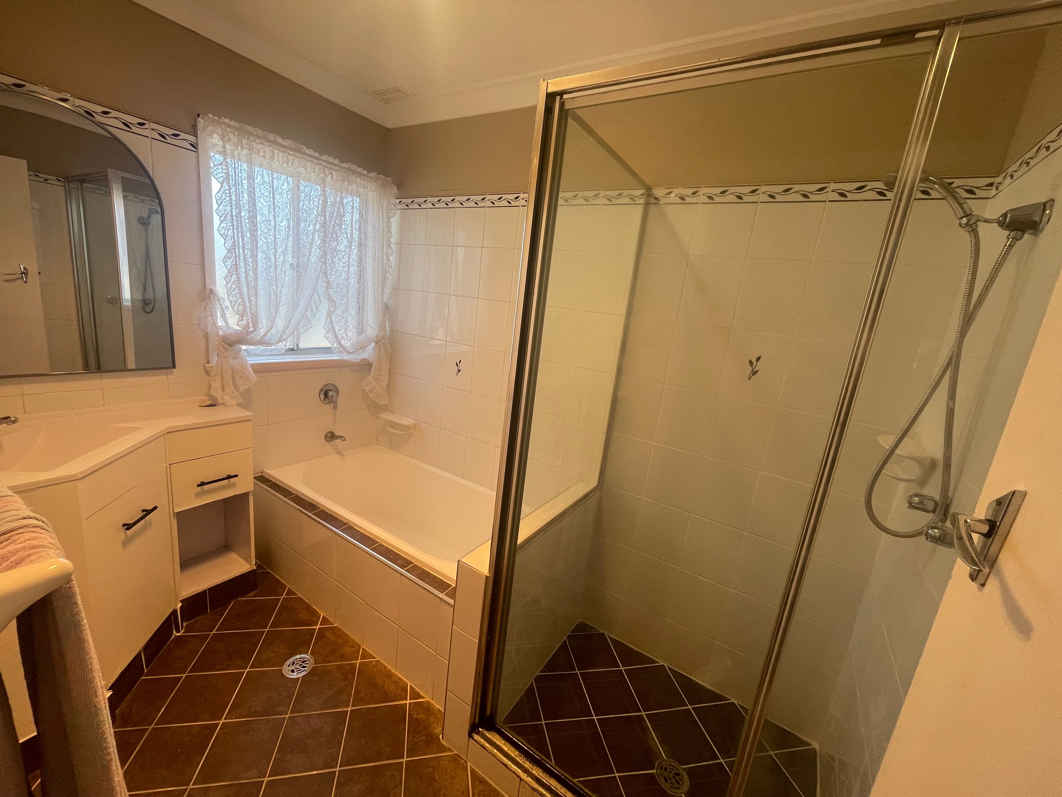 37 Opal Street — photo 11 of 13
