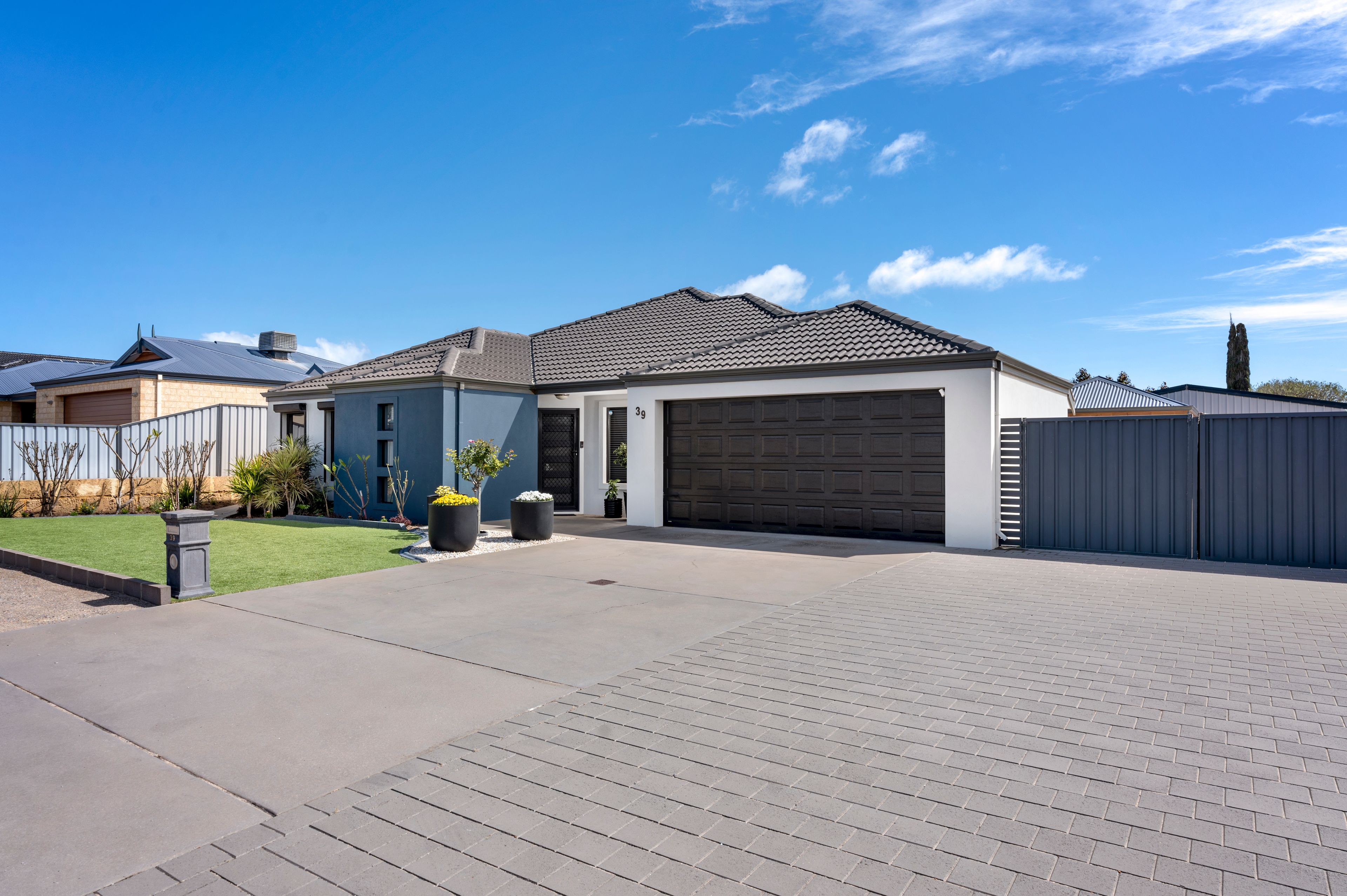 39 Columbus Boulevard, Wandina, WA 6530