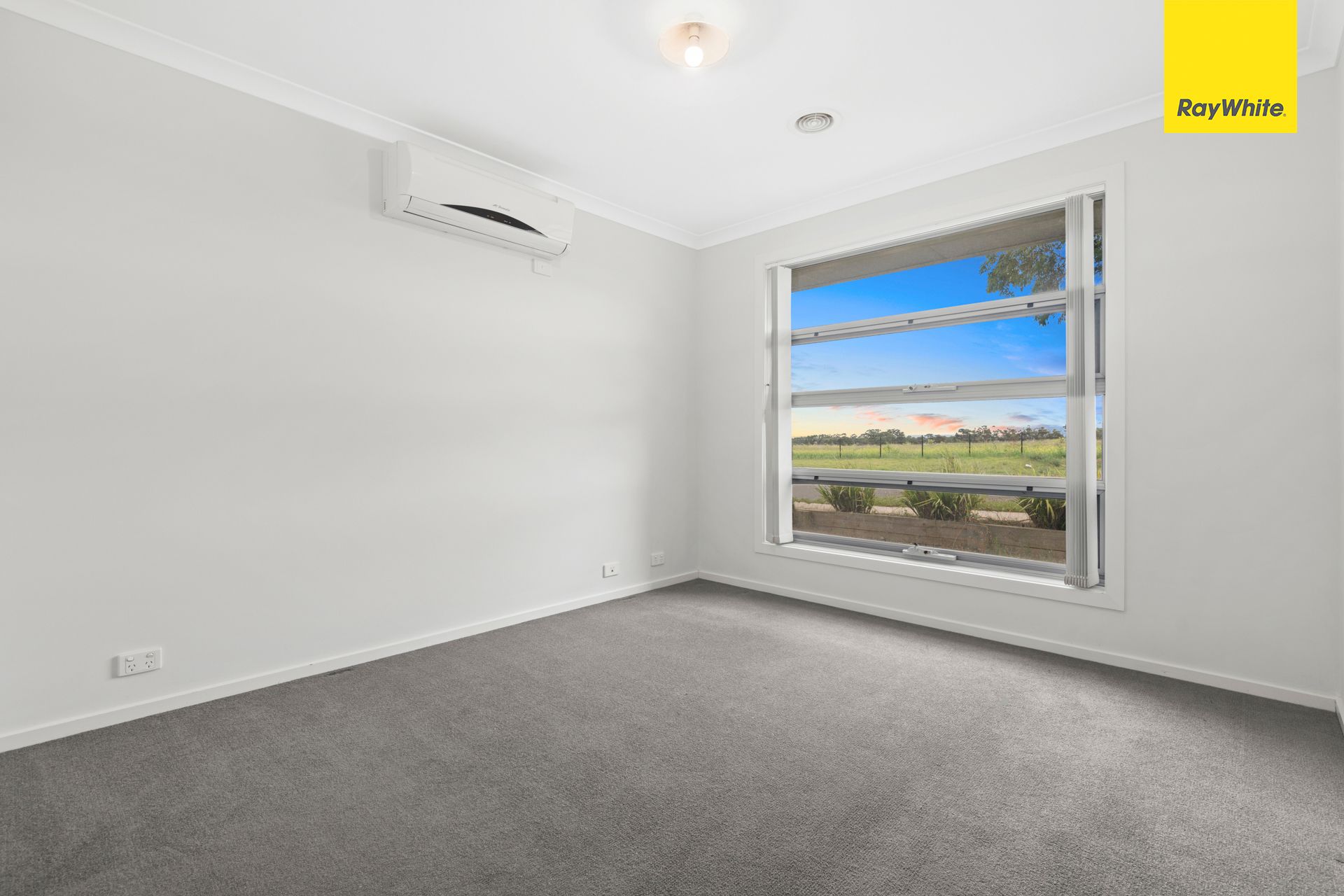 288 Clarkes Road, Brookfield, VIC 3338
